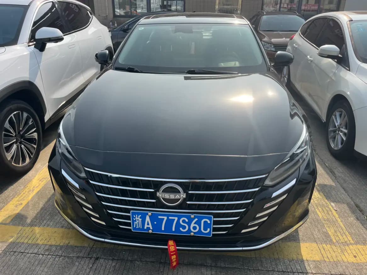 Nissan Altima 2023 г. 70063 км. — фото 2