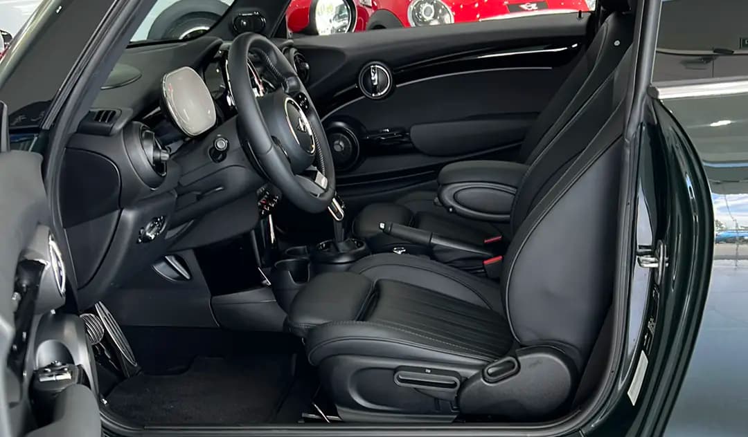 MINI JCW 2023 г. 30800 км. — фото 20