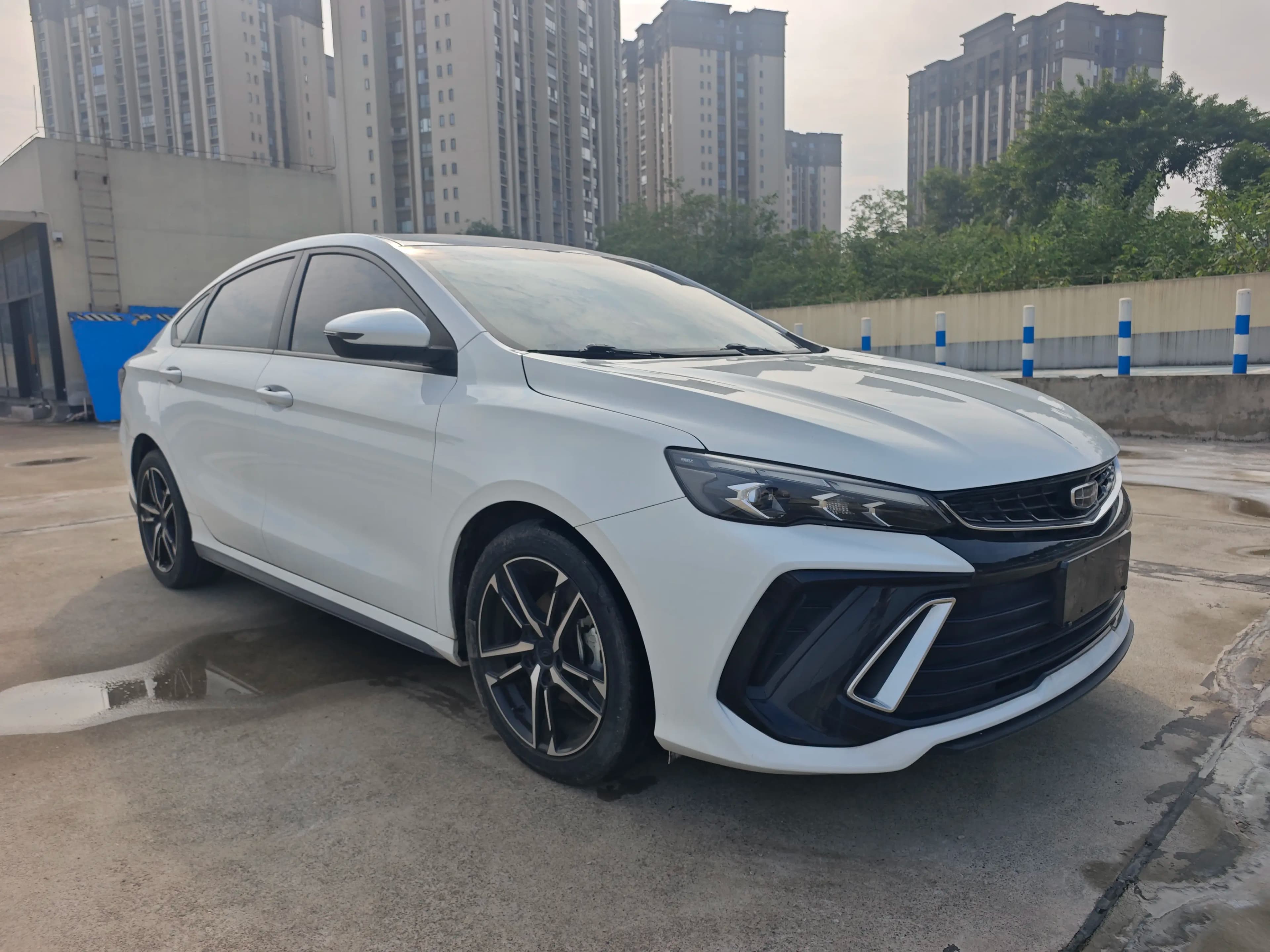 Geely Binrui 2023 г. 64533 км. — фото 3