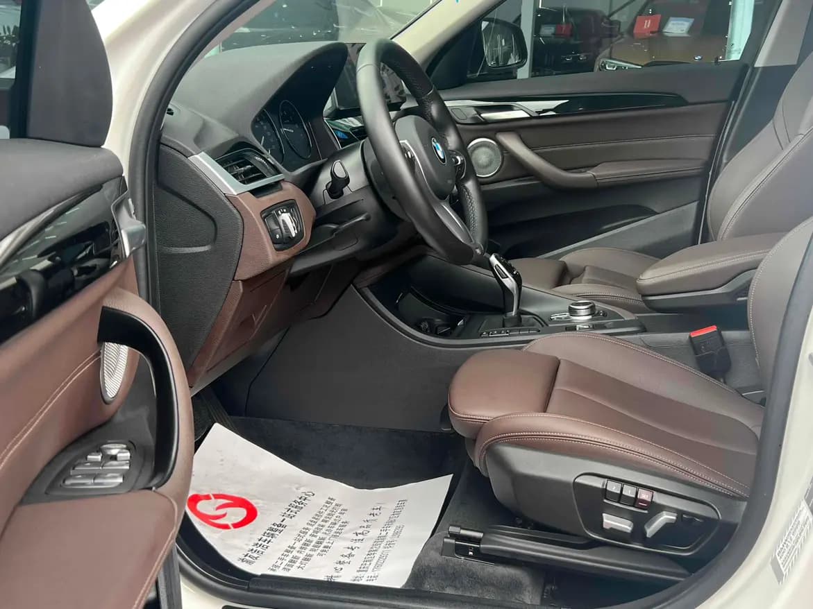BMW X1 2022 г. 60114 км. — фото 17