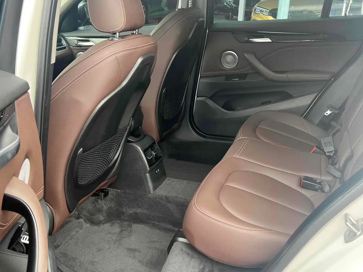 BMW X1 2022 г. 60114 км. — фото 18
