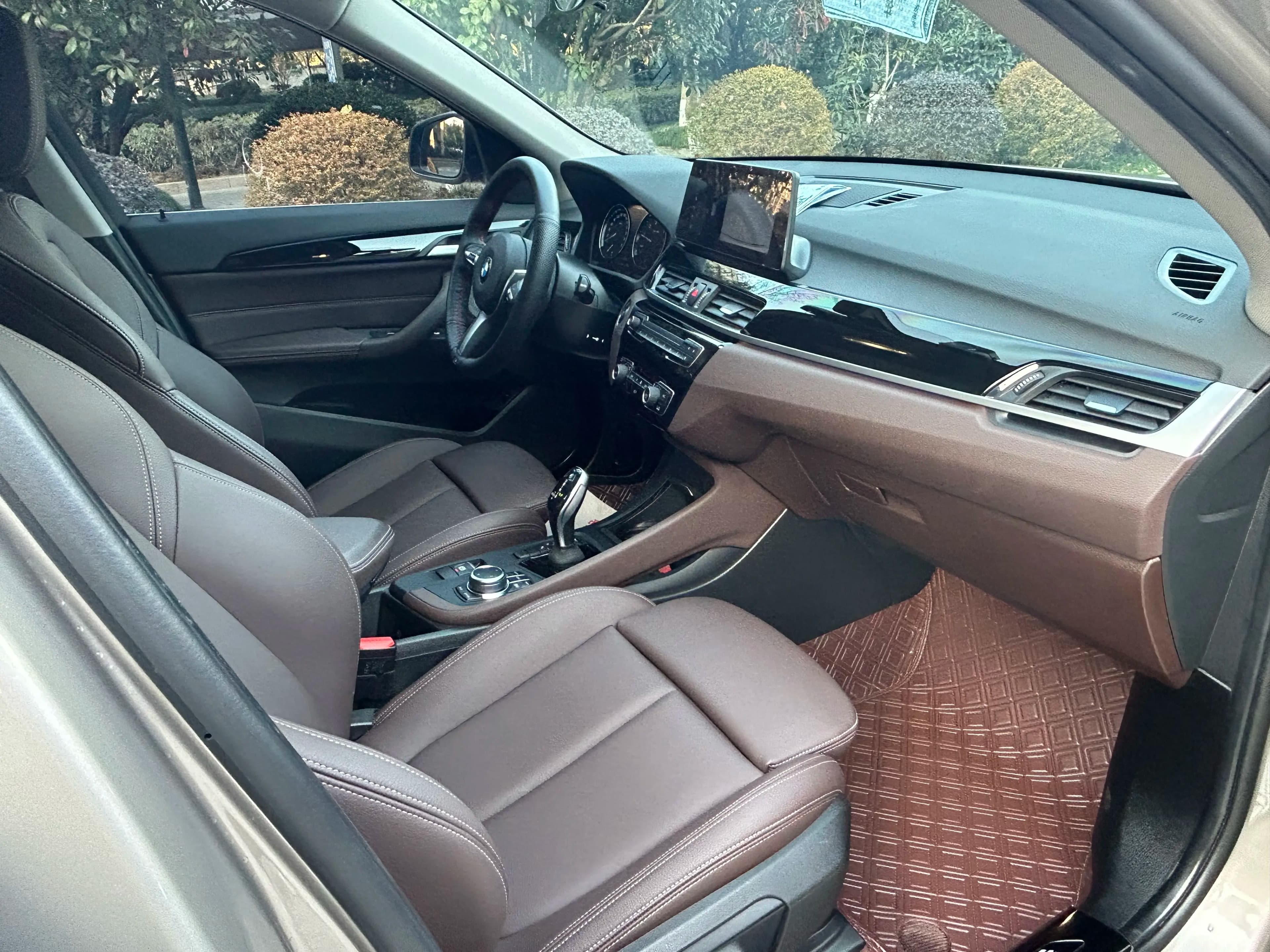 BMW X1 2022 г. 21015 км. — фото 10