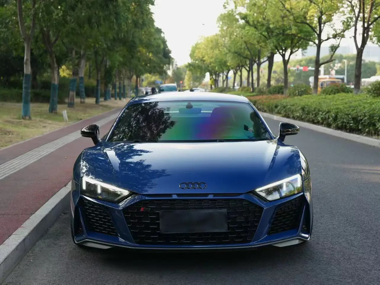 Audi R8 2023 г. 49055 км. — фото 2