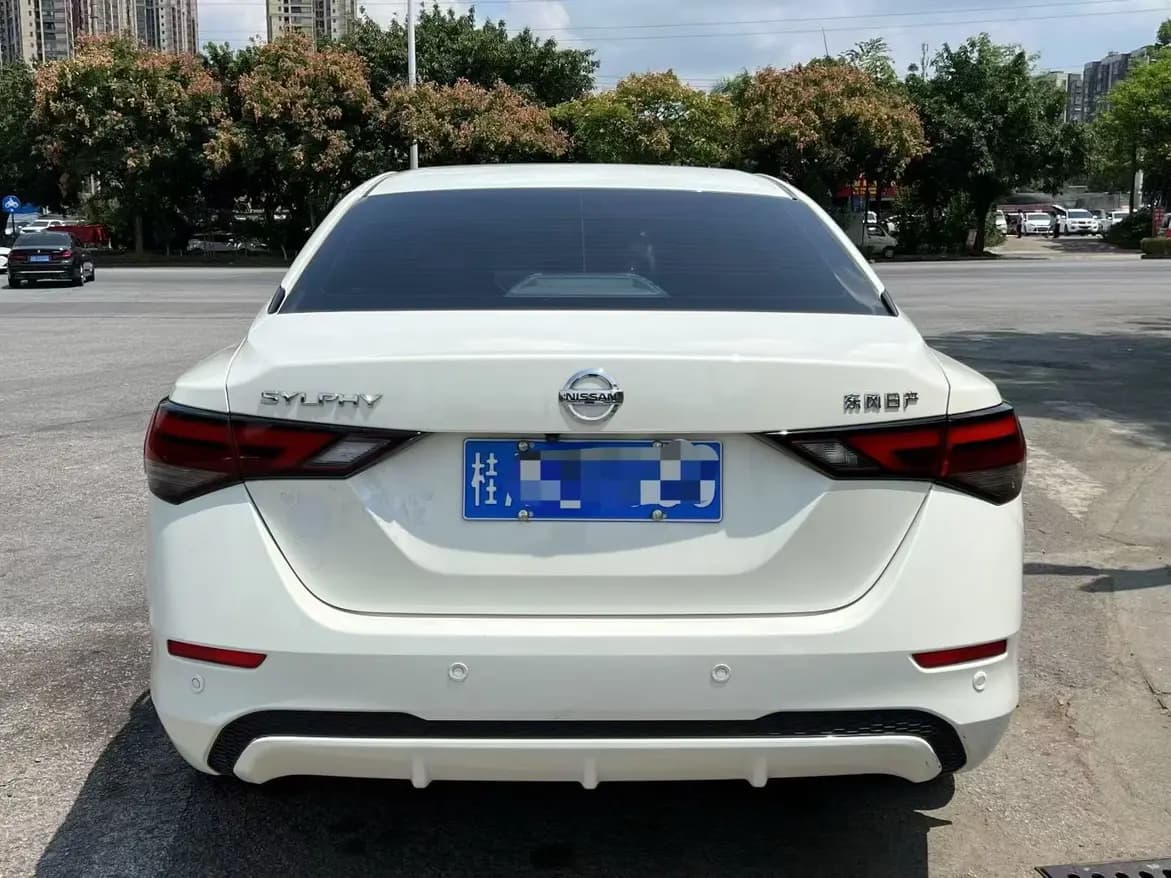 Nissan Sylphy 2022 г. 60085 км. — фото 5