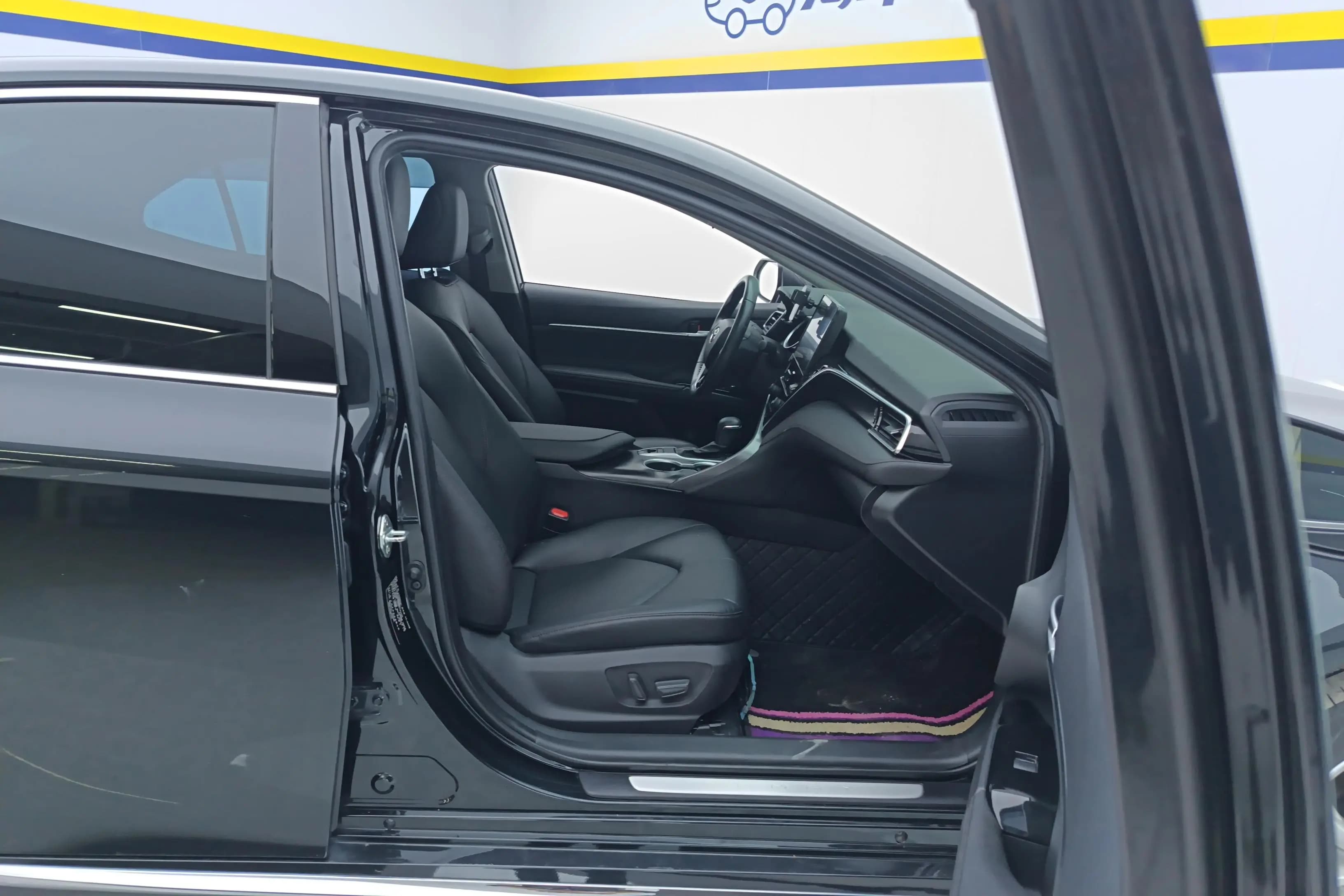 Toyota Camry 2023 г. 33352 км. — фото 15