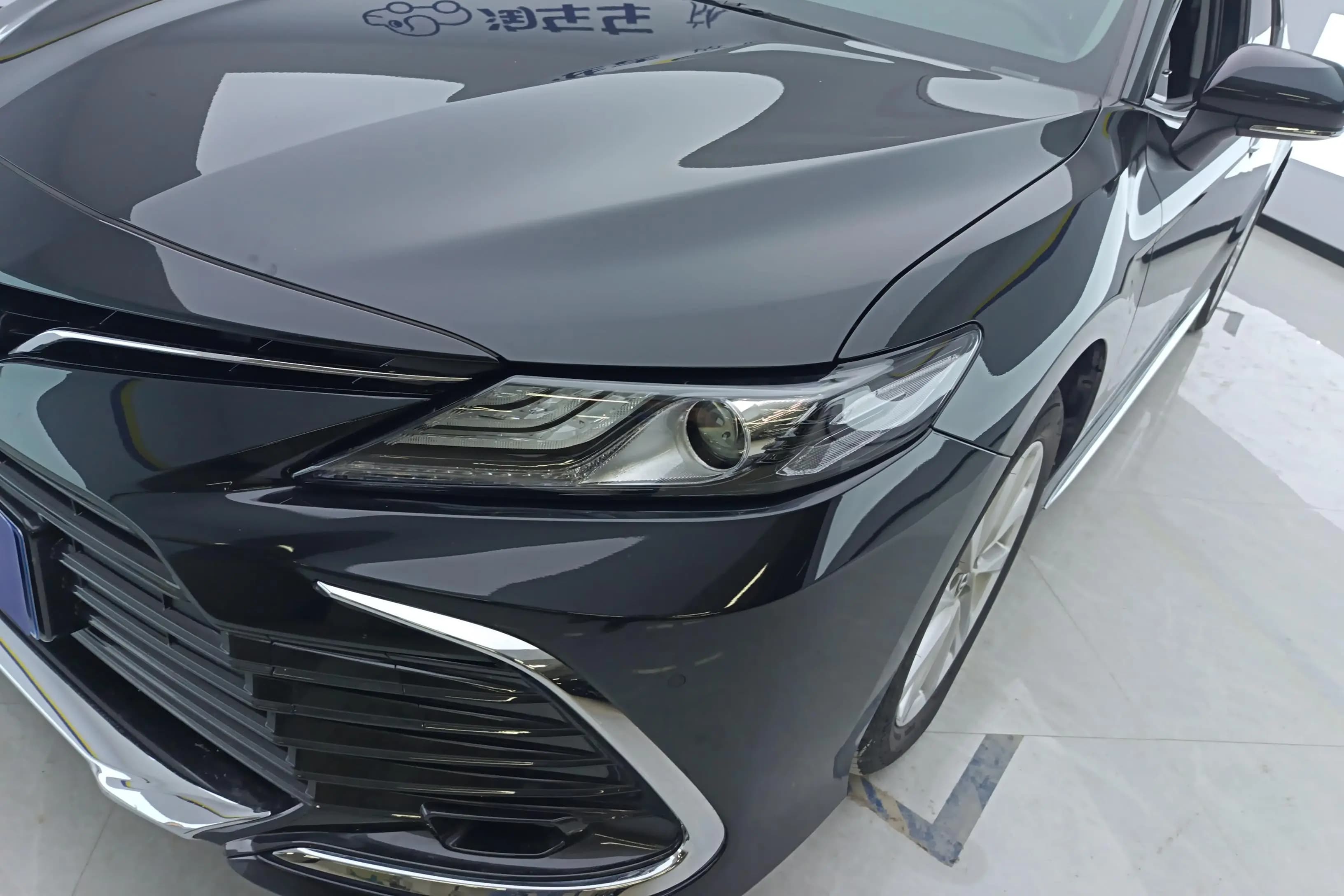 Toyota Camry 2023 г. 33352 км. — фото 4