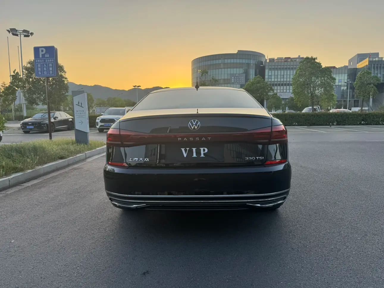 Volkswagen Passat 2023 г. 24149 км. — фото 5