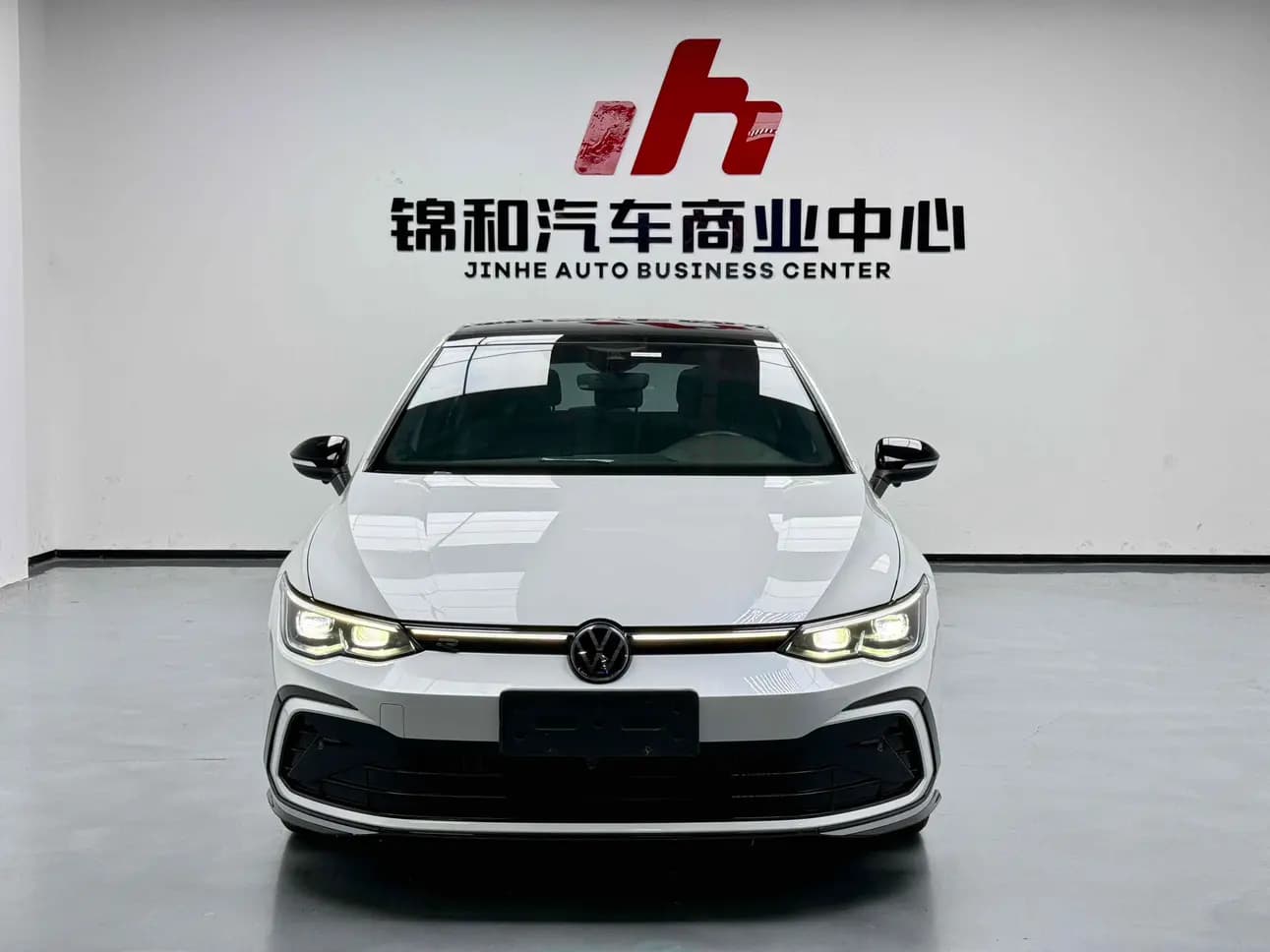 Volkswagen Golf 2021 г. 41128 км. — фото 2