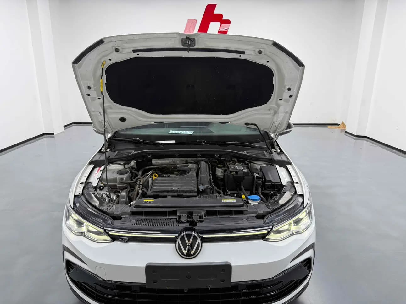 Volkswagen Golf 2021 г. 41128 км. — фото 9