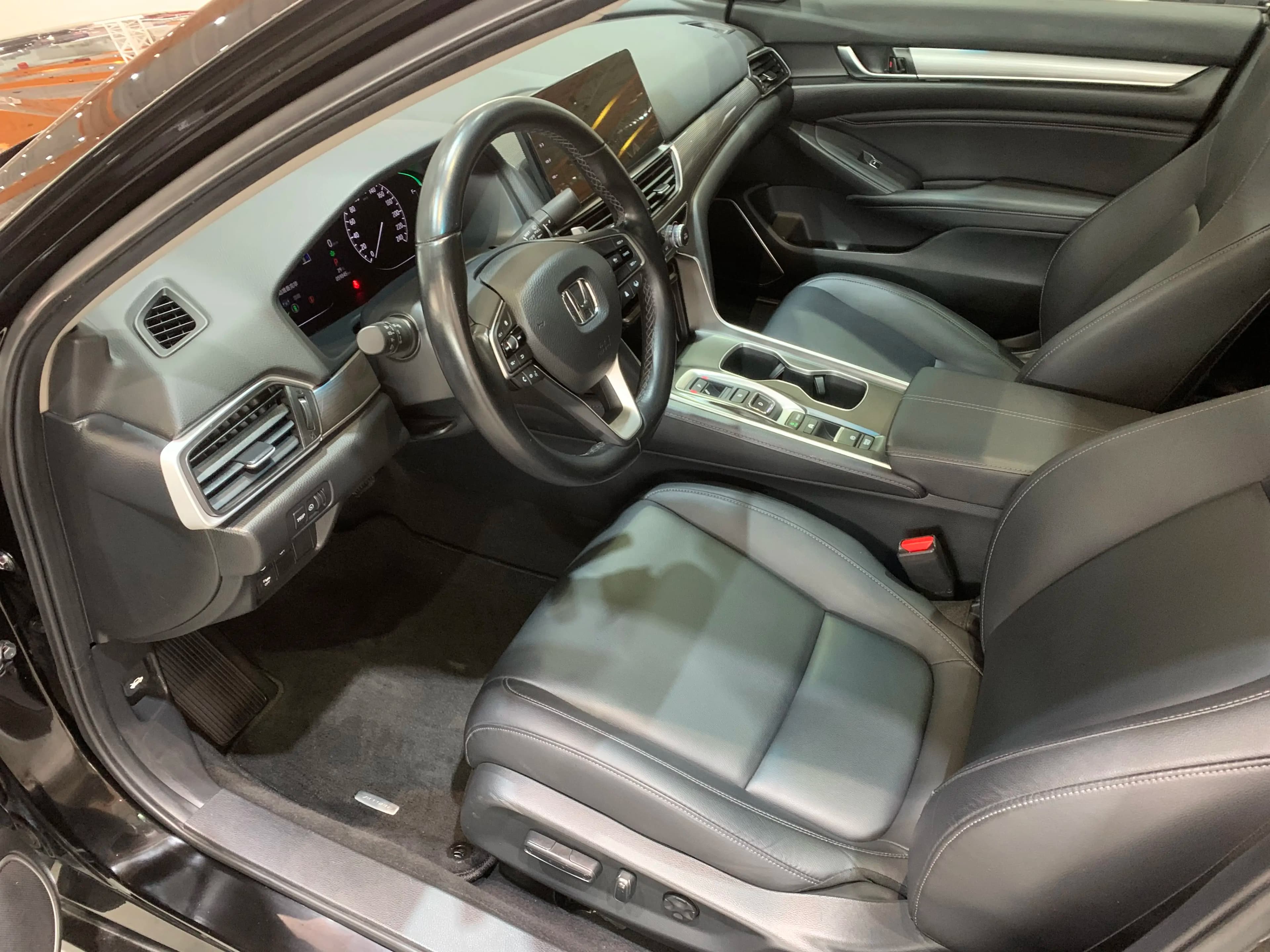 Honda Accord 2022 г. 59000 км. — фото 26