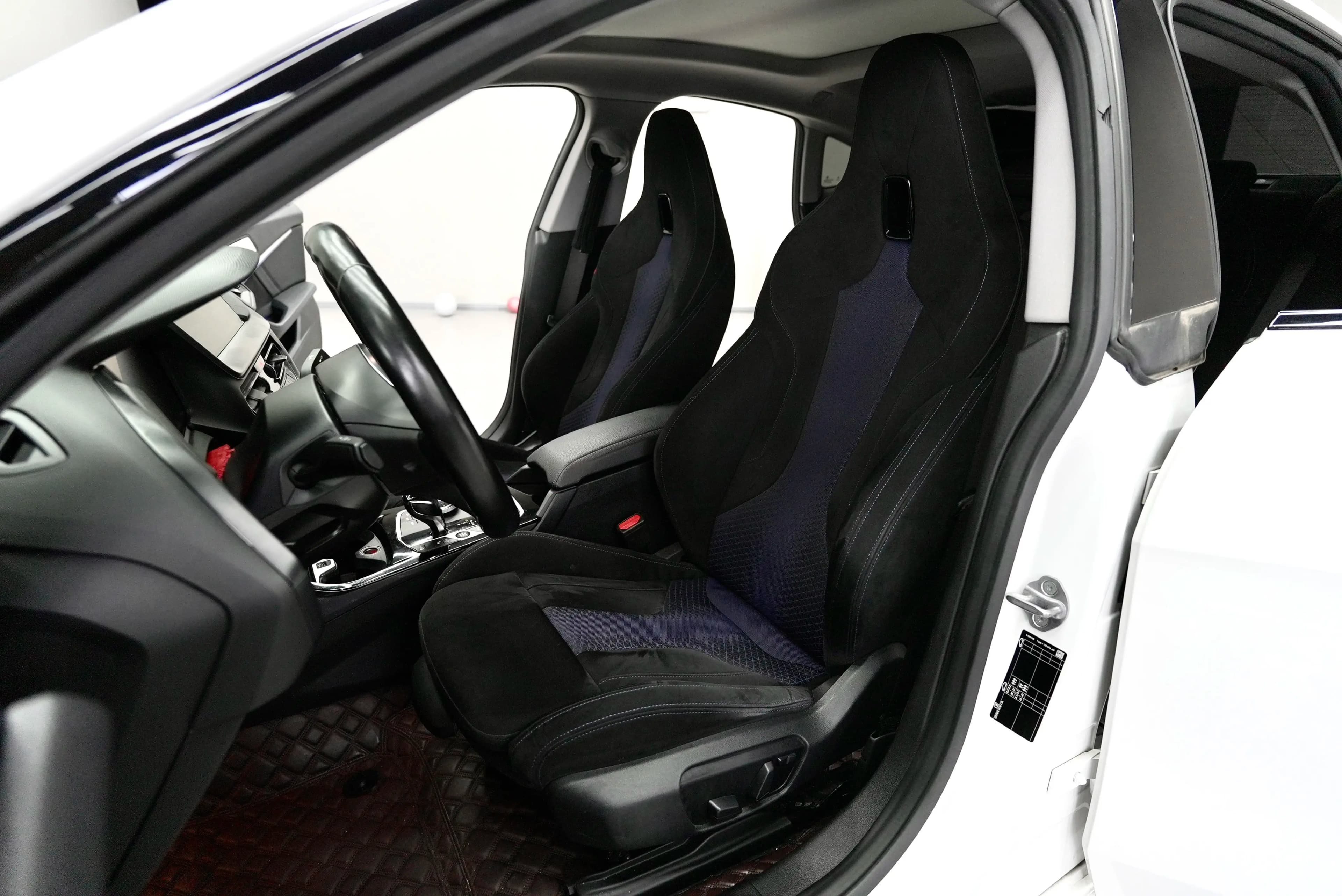 BMW 2 Series 2021 г. 40105 км. — фото 15