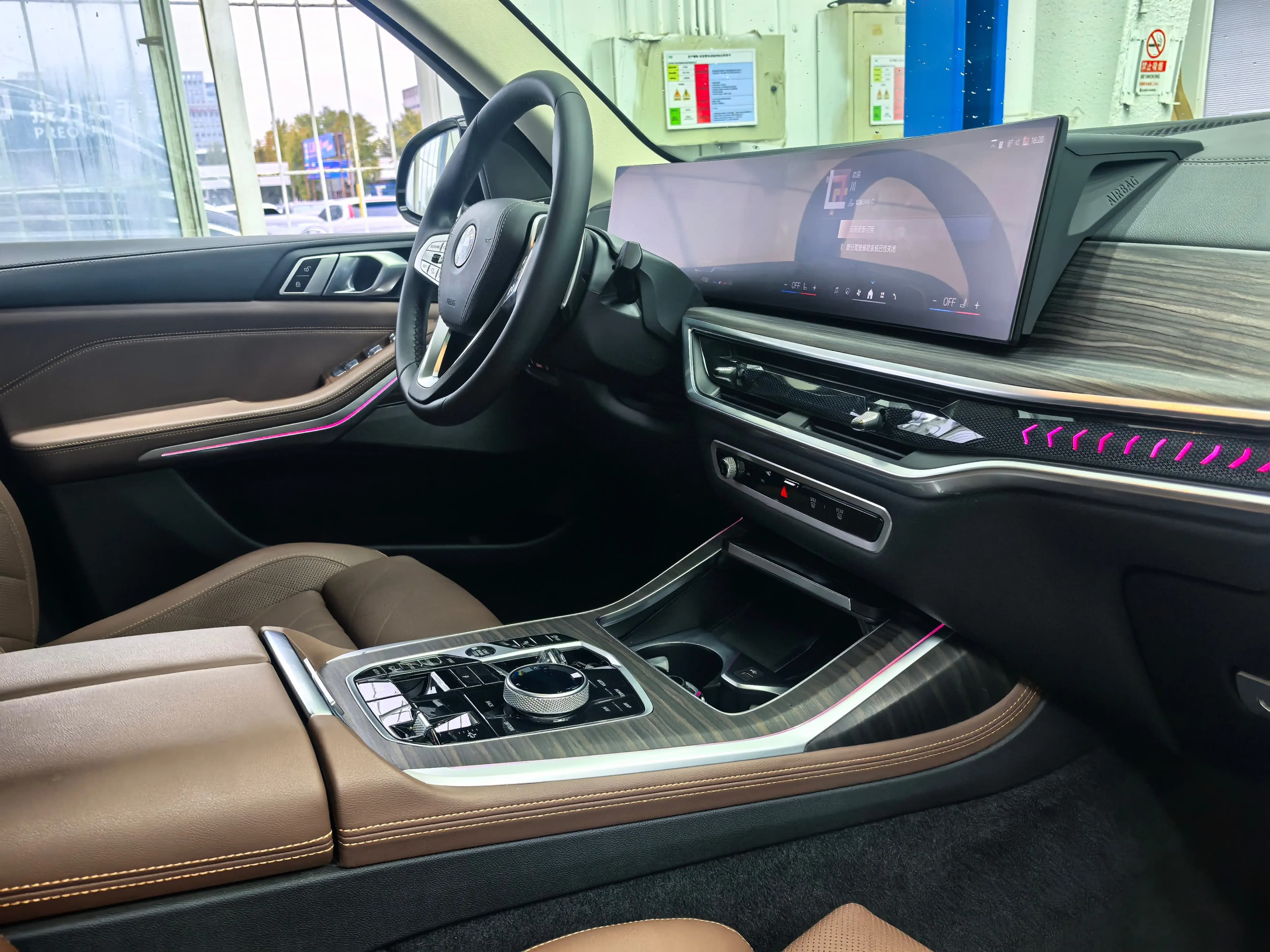 BMW X7 2024 г. 31370 км. — фото 11