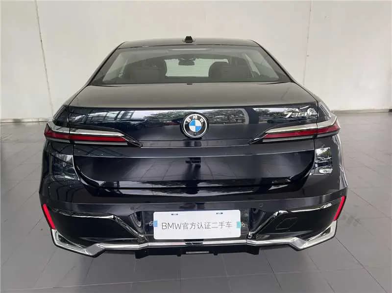 BMW 7 Series 2025 г. 3600 км. — фото 4