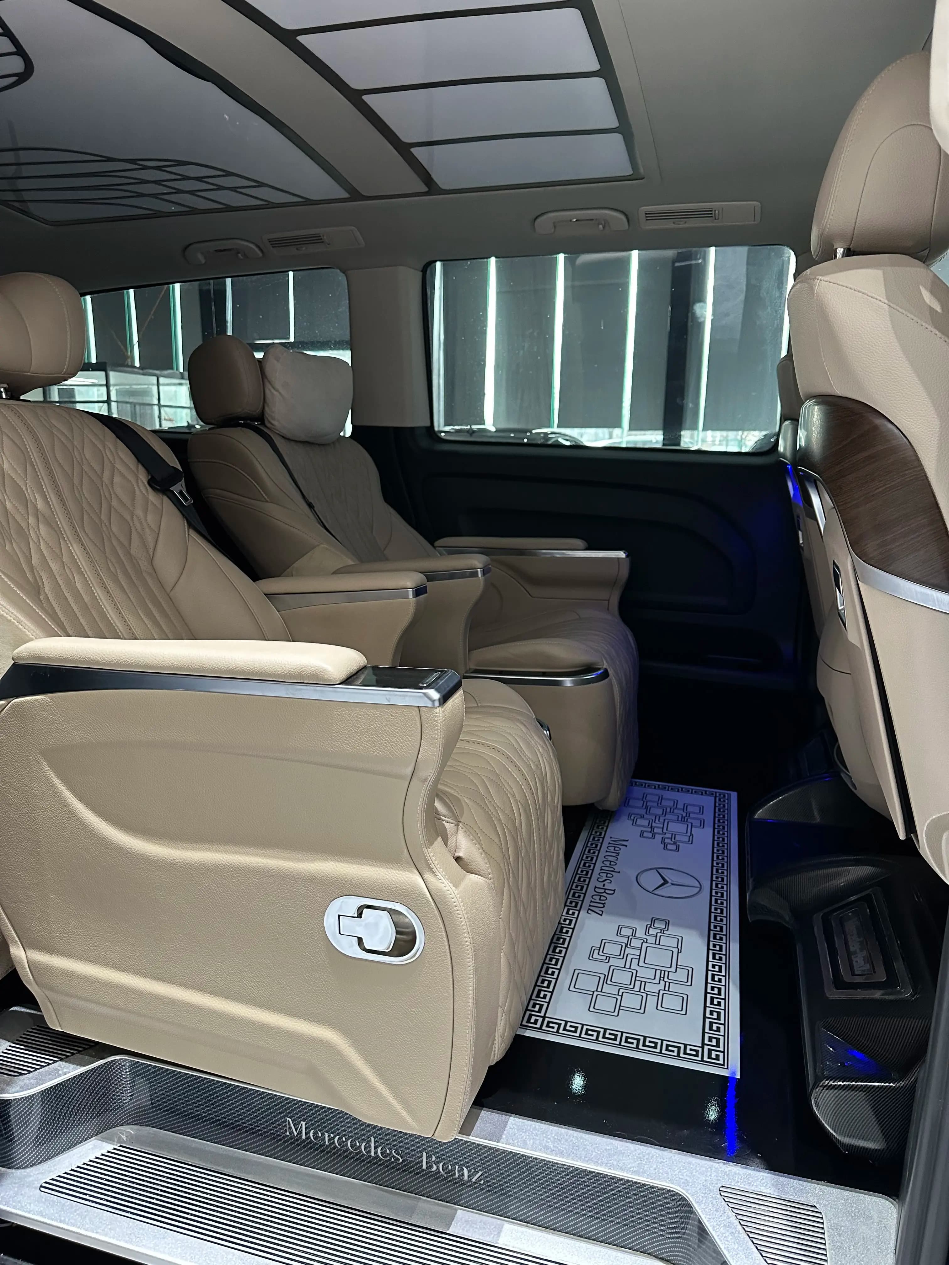 Mercedes-Benz Vito 2022 г. 62069 км. — фото 13