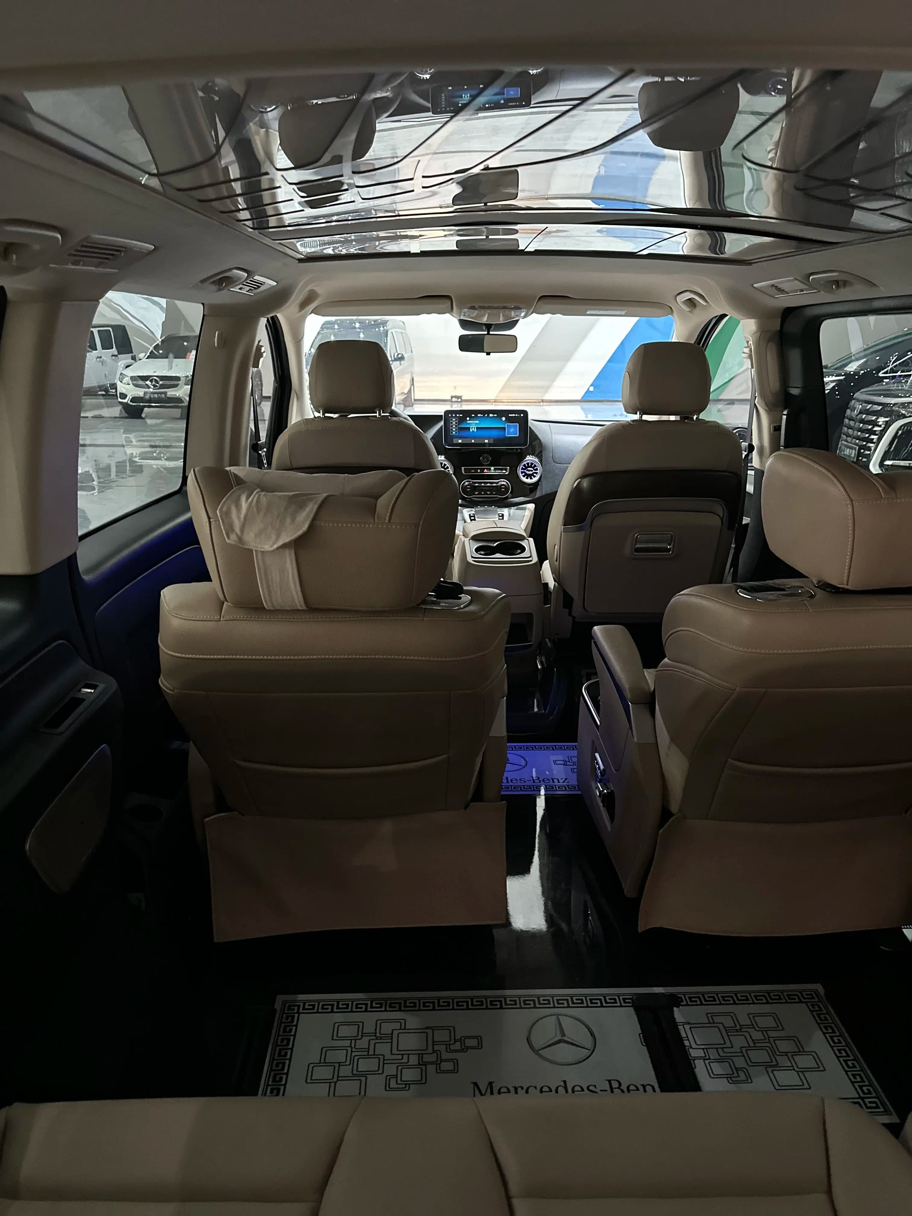 Mercedes-Benz Vito 2022 г. 62069 км. — фото 16