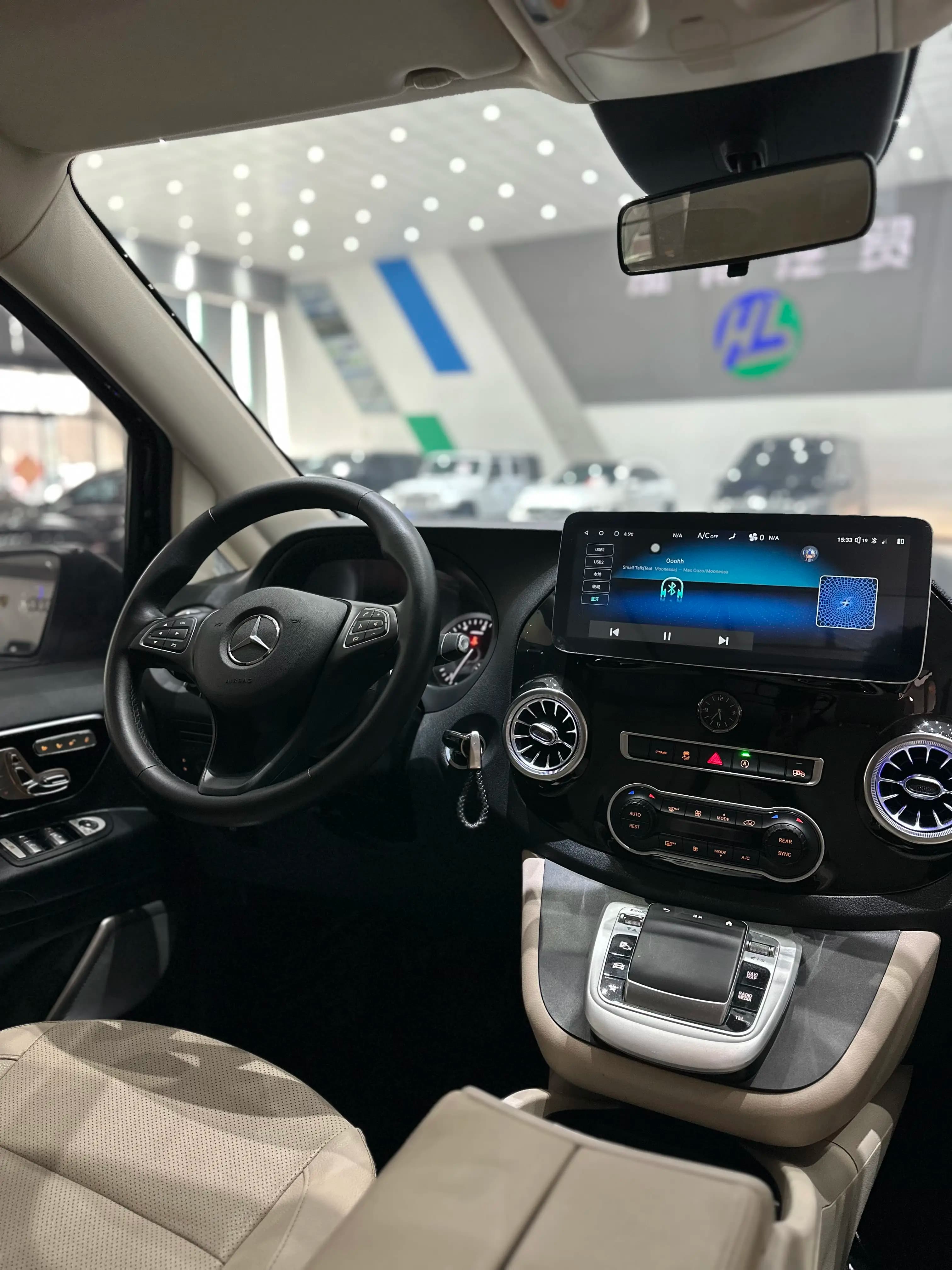 Mercedes-Benz Vito 2022 г. 62069 км. — фото 18