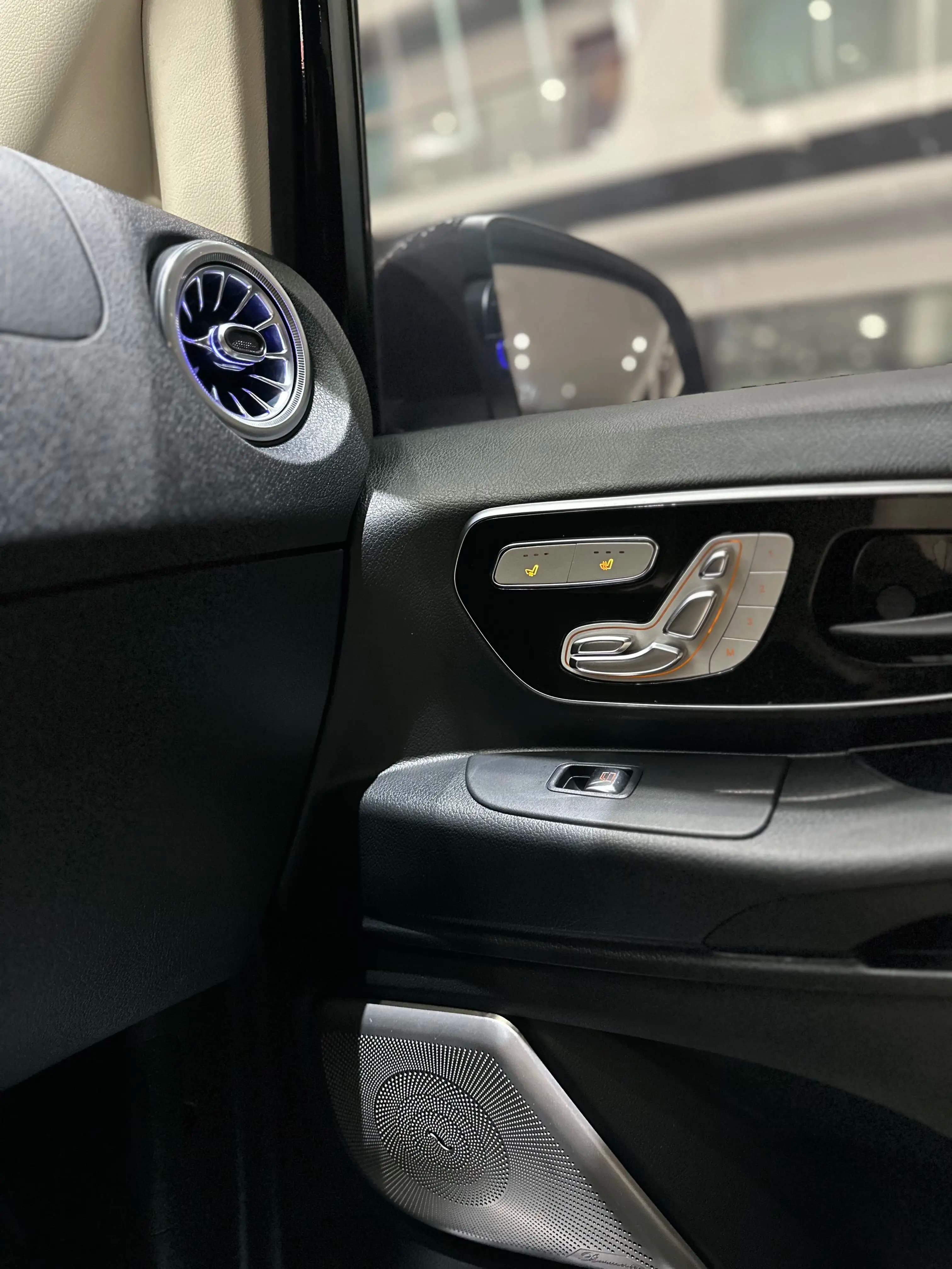 Mercedes-Benz Vito 2022 г. 62069 км. — фото 9