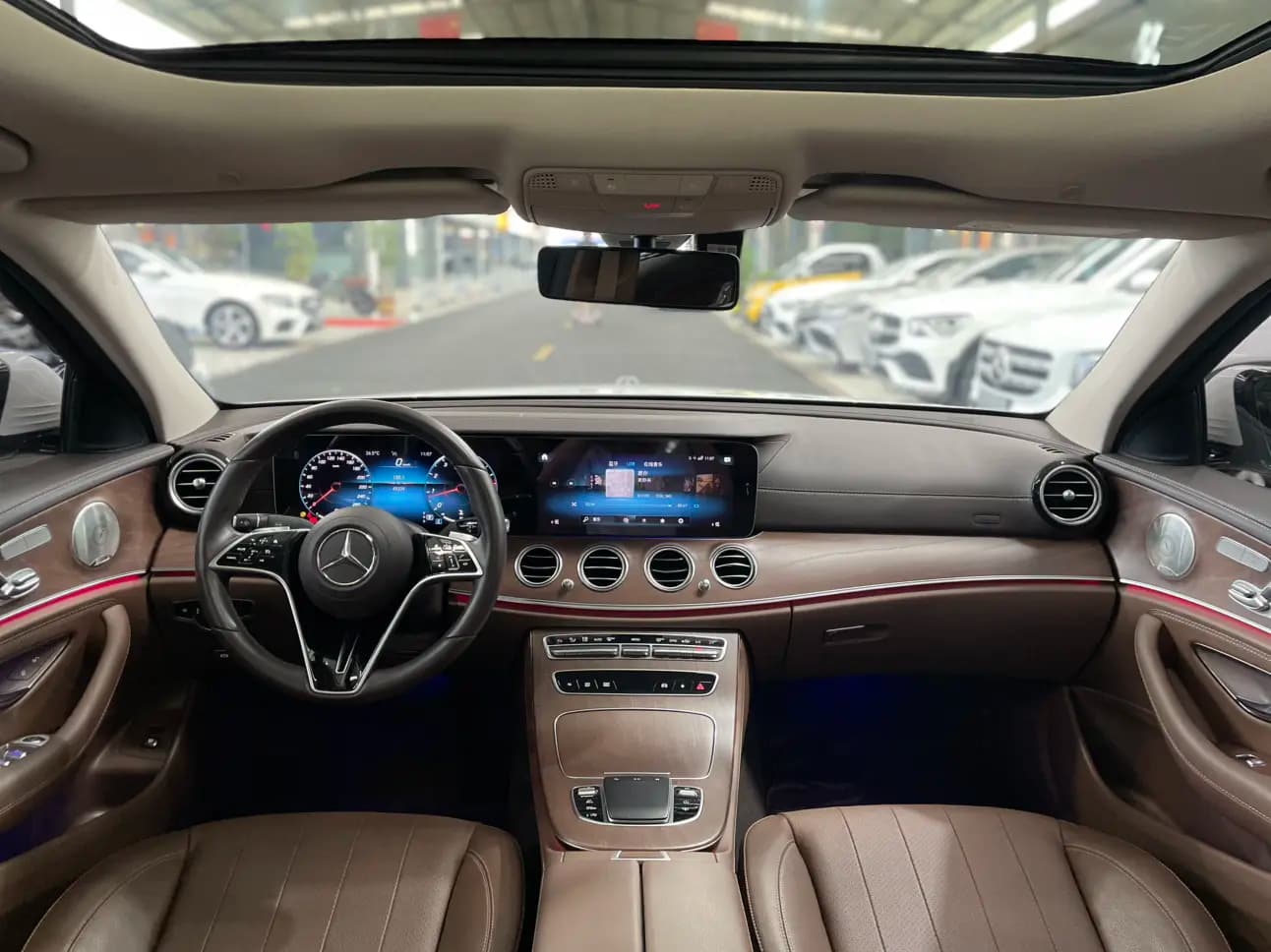 Mercedes-Benz E-Class 2021 г. 45081 км. — фото 10