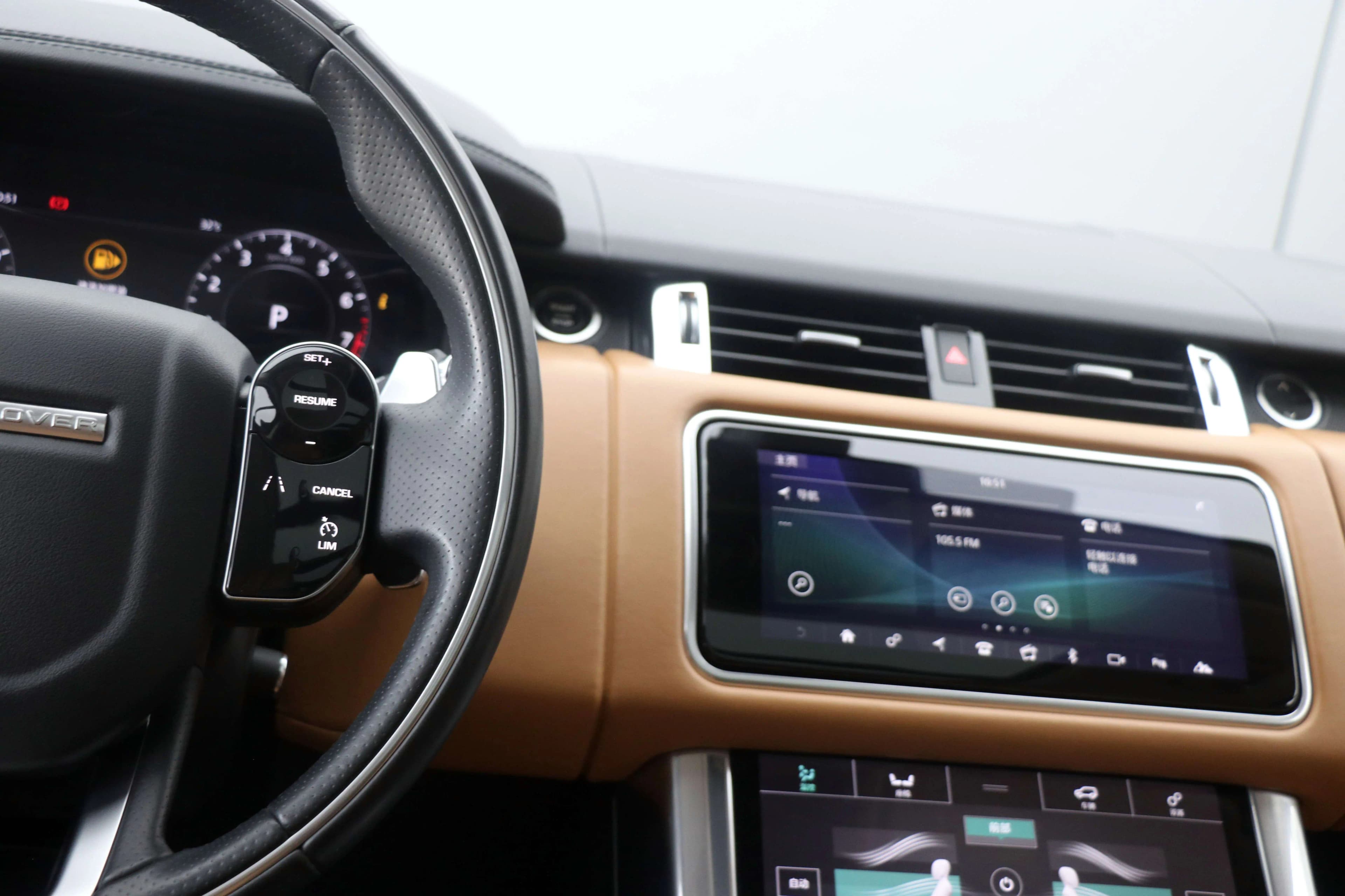 Land Rover Range Rover Sport 2021 г. 86233 км. — фото 16