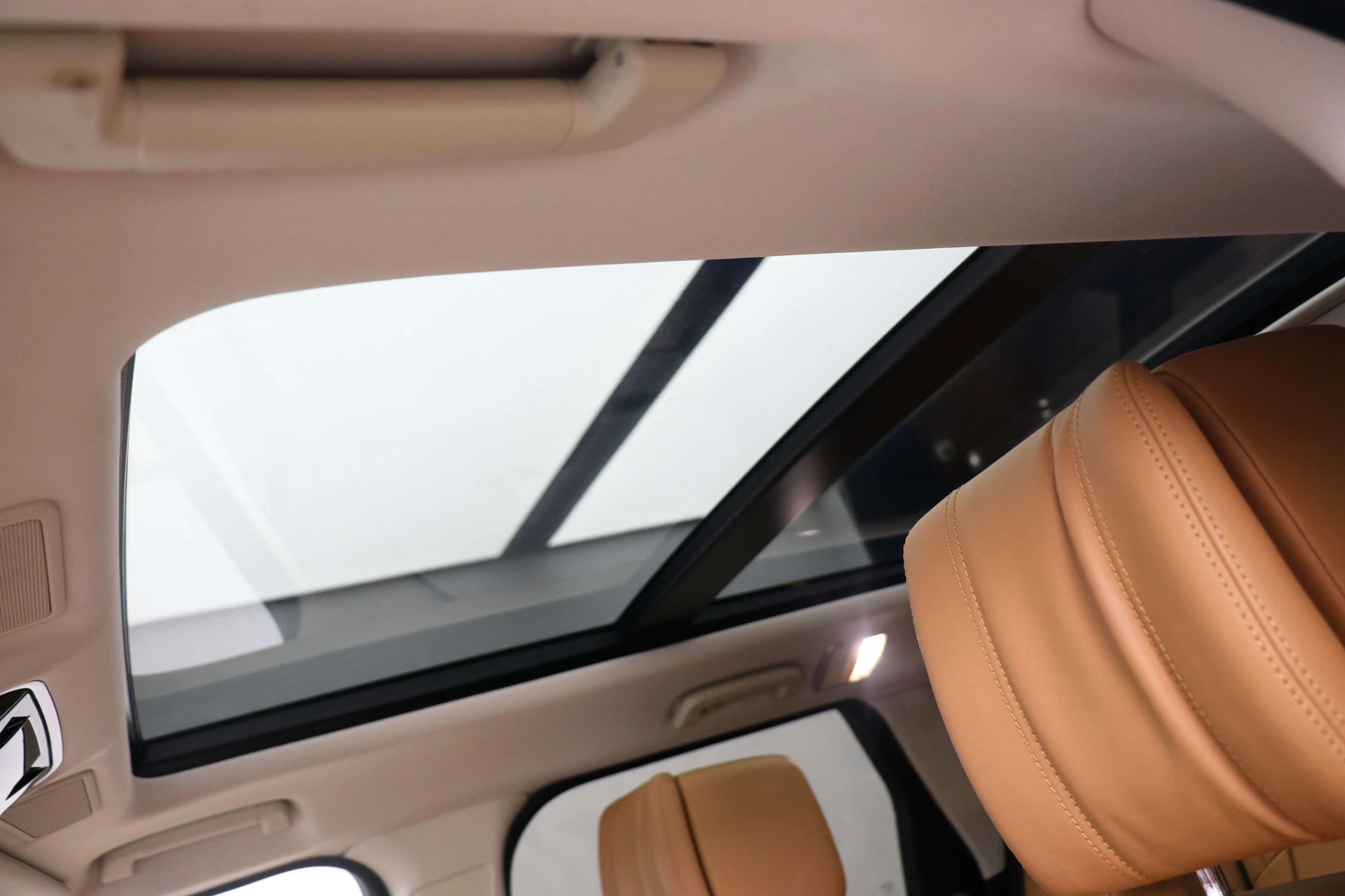 Land Rover Range Rover Sport 2021 г. 86233 км. — фото 27