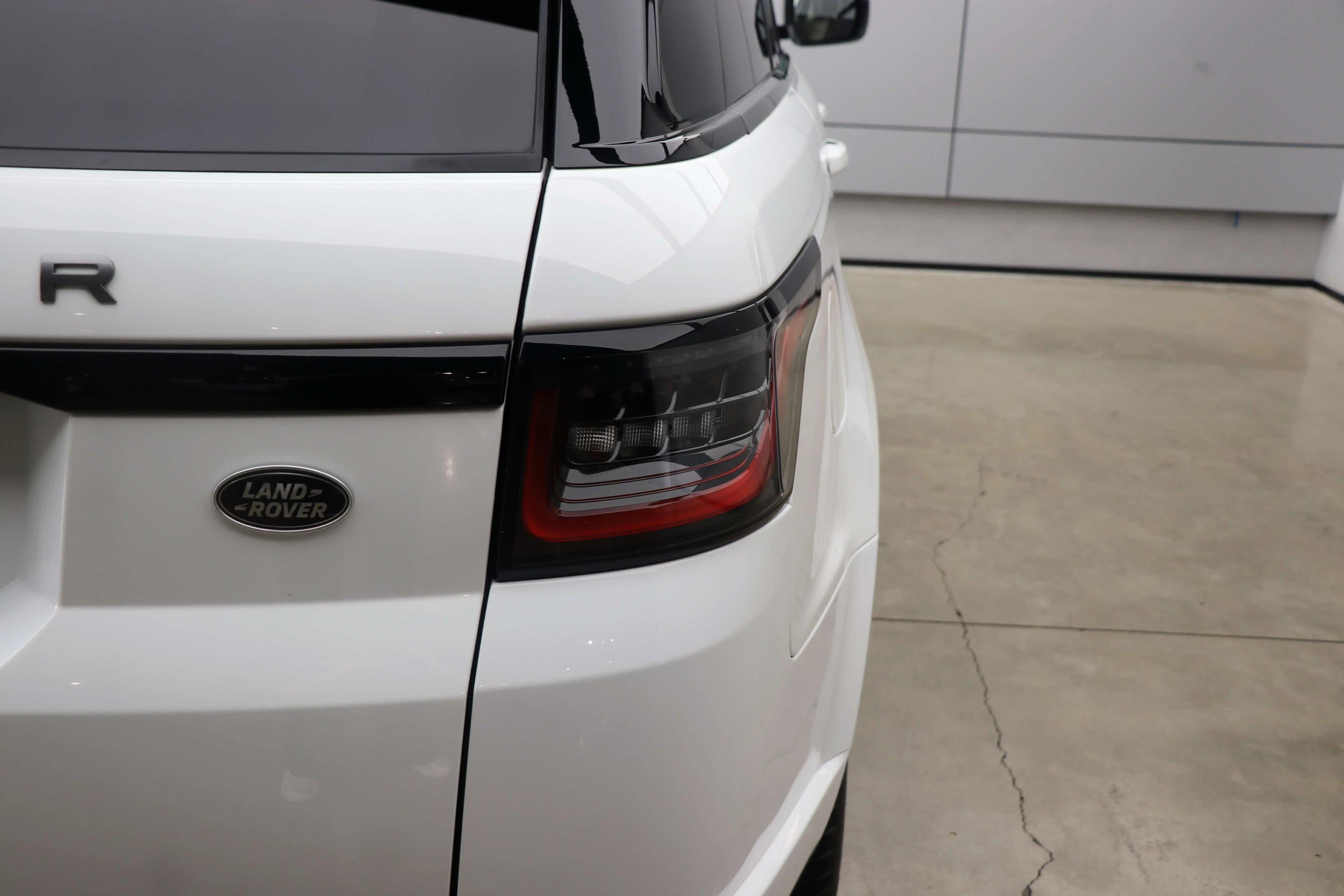 Land Rover Range Rover Sport 2021 г. 86233 км. — фото 9
