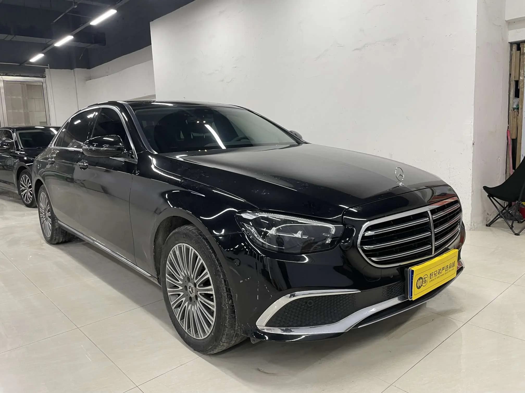 Mercedes-Benz E-Class 2022 г. 18077 км. — фото 3
