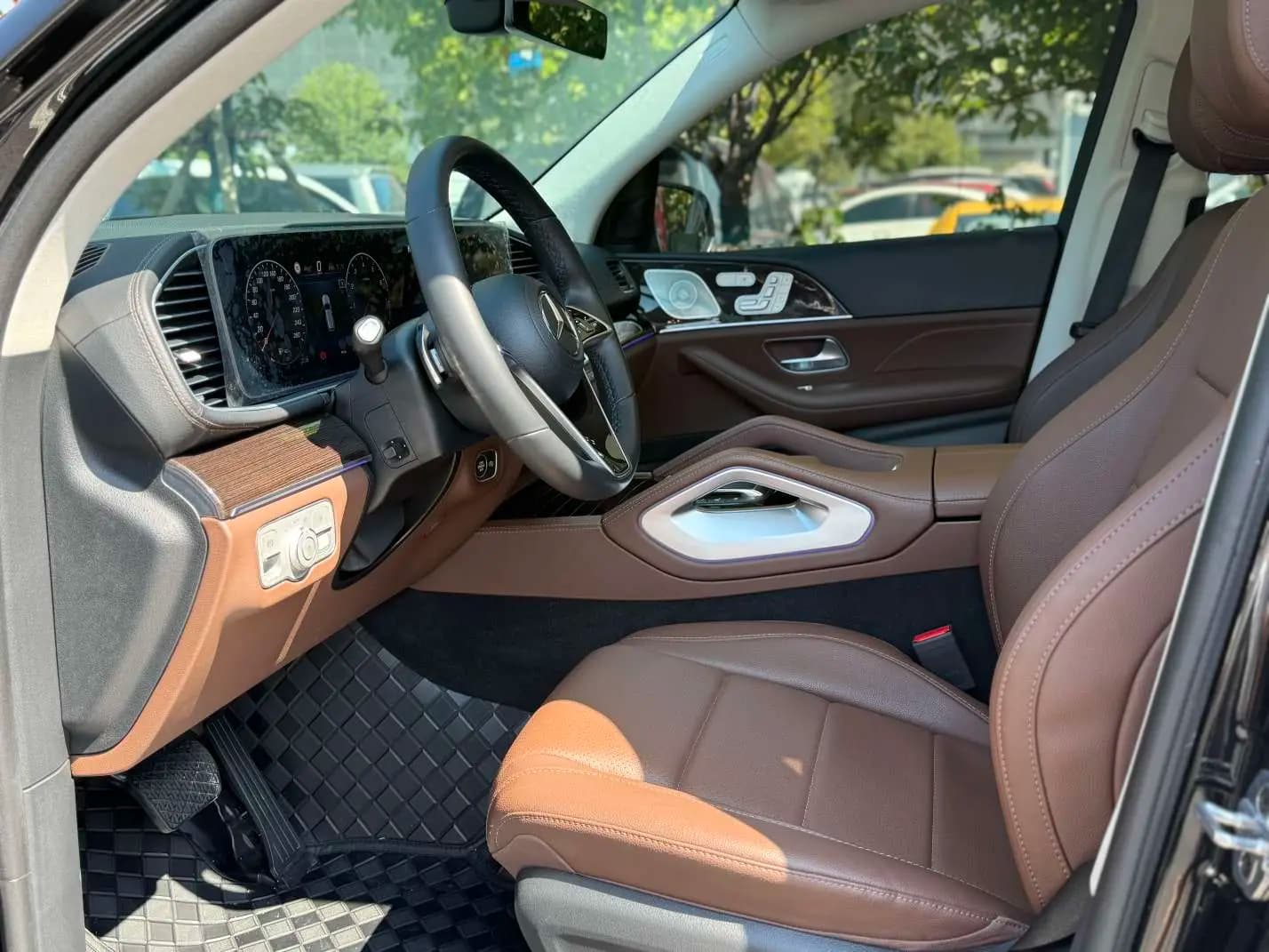 Mercedes-Benz GLE 2024 г. 28063 км. — фото 18