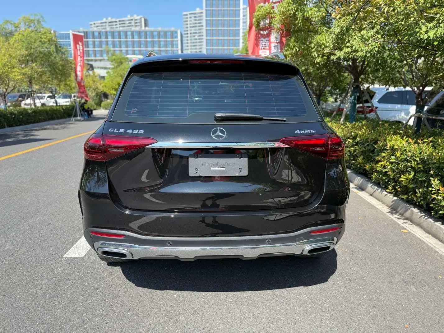 Mercedes-Benz GLE 2024 г. 28063 км. — фото 6
