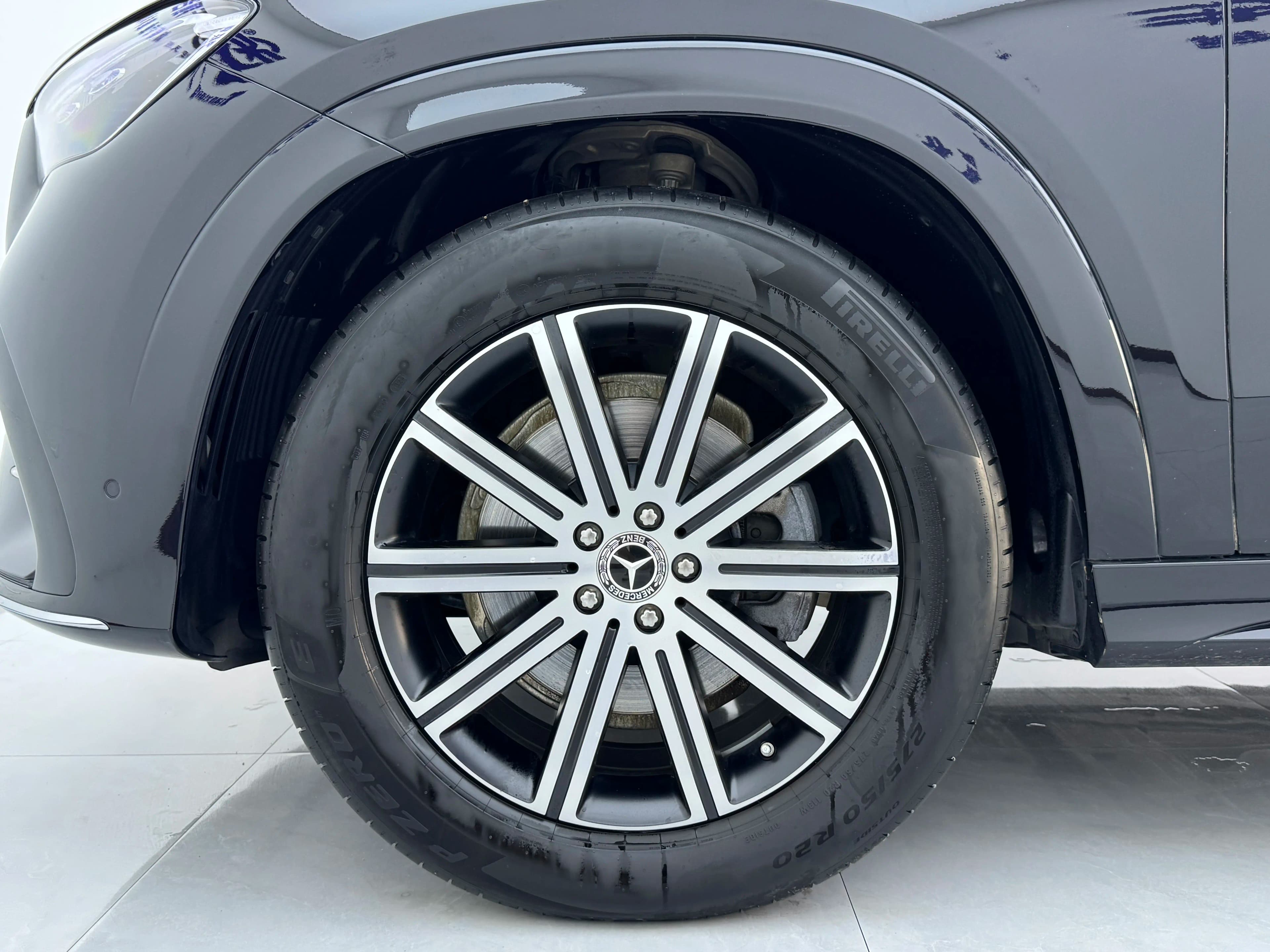 Mercedes-Benz GLE 2024 г. 35962 км. — фото 14