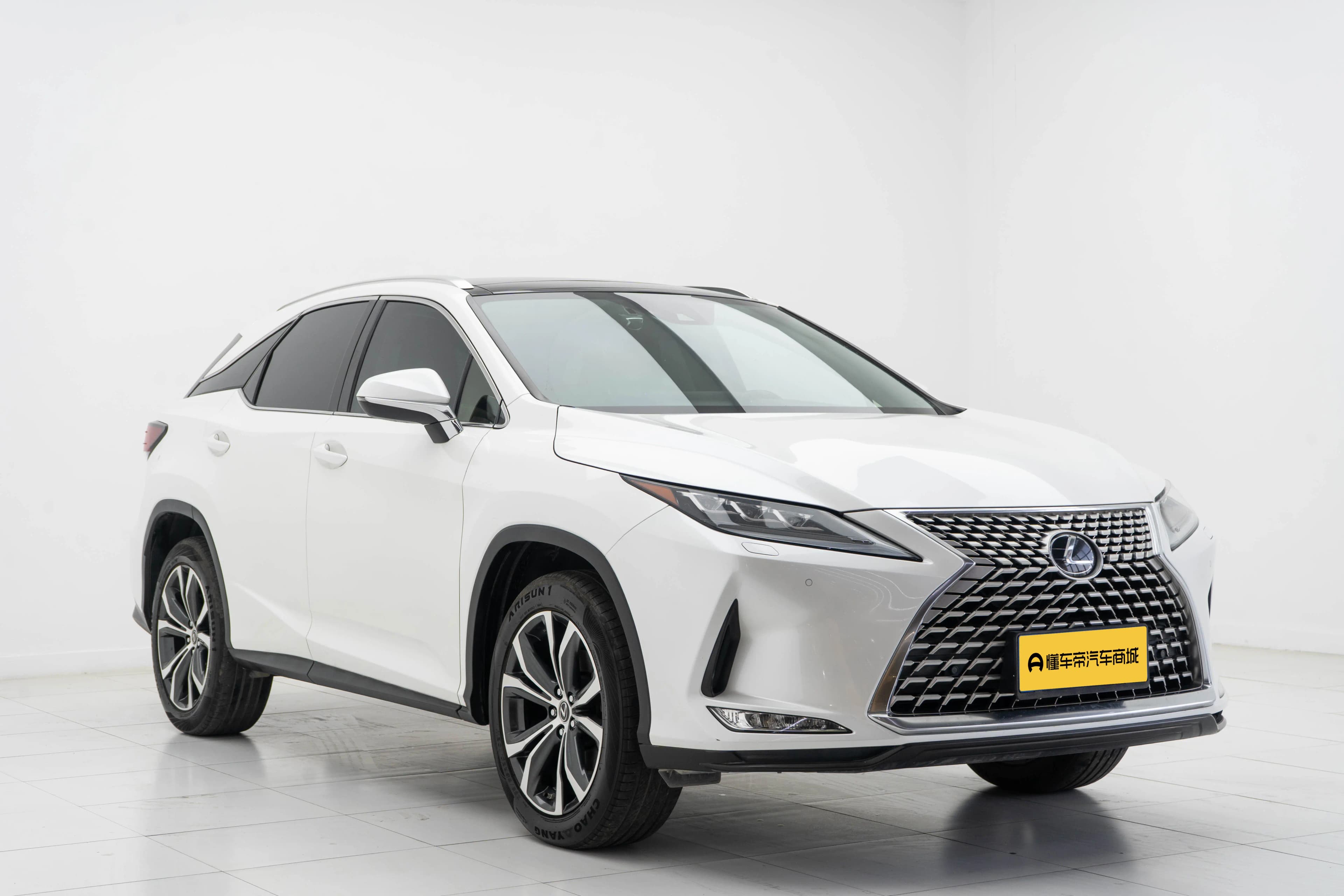 Lexus RX 2022 г. 113662 км. — фото 3