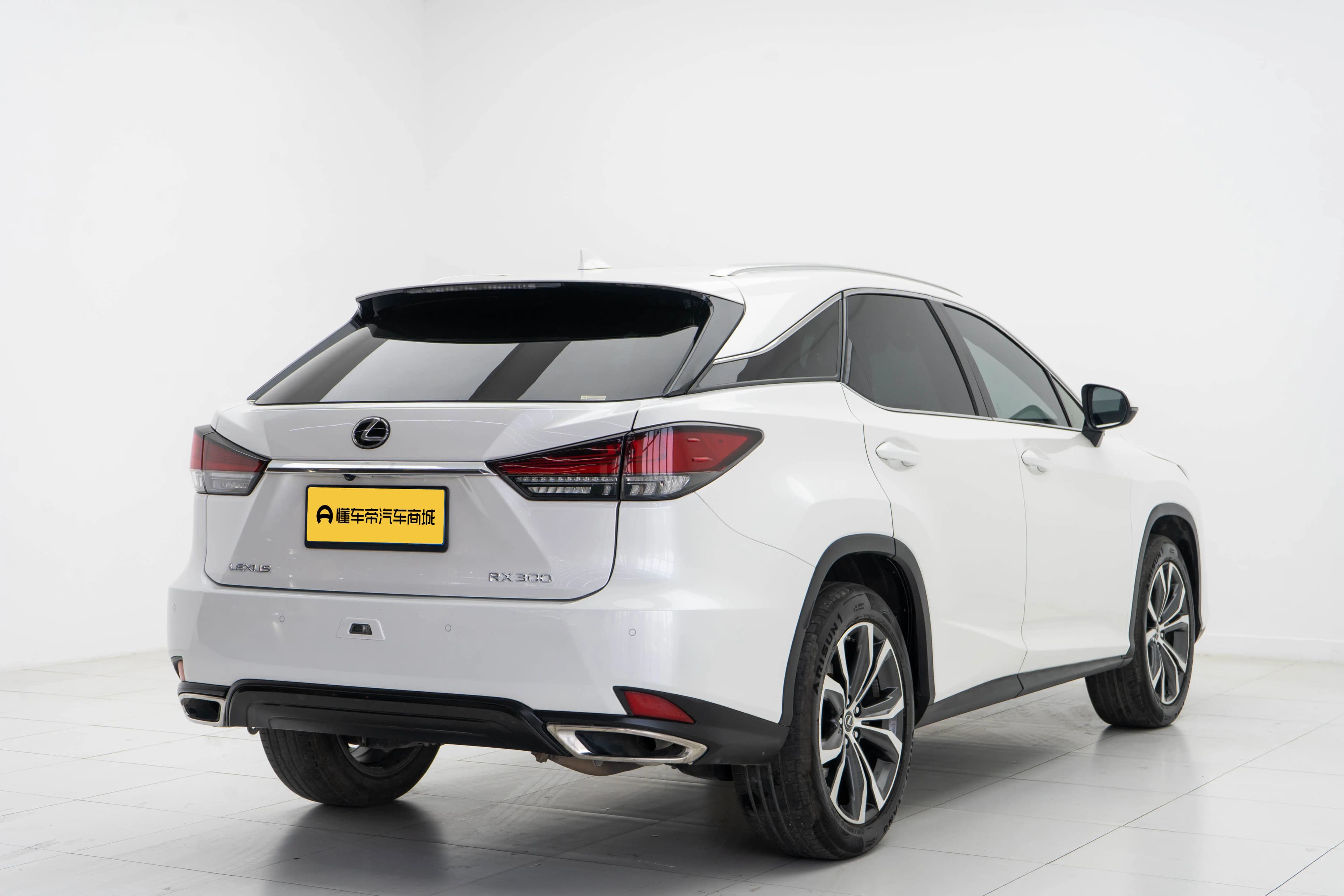 Lexus RX 2022 г. 113662 км. — фото 7