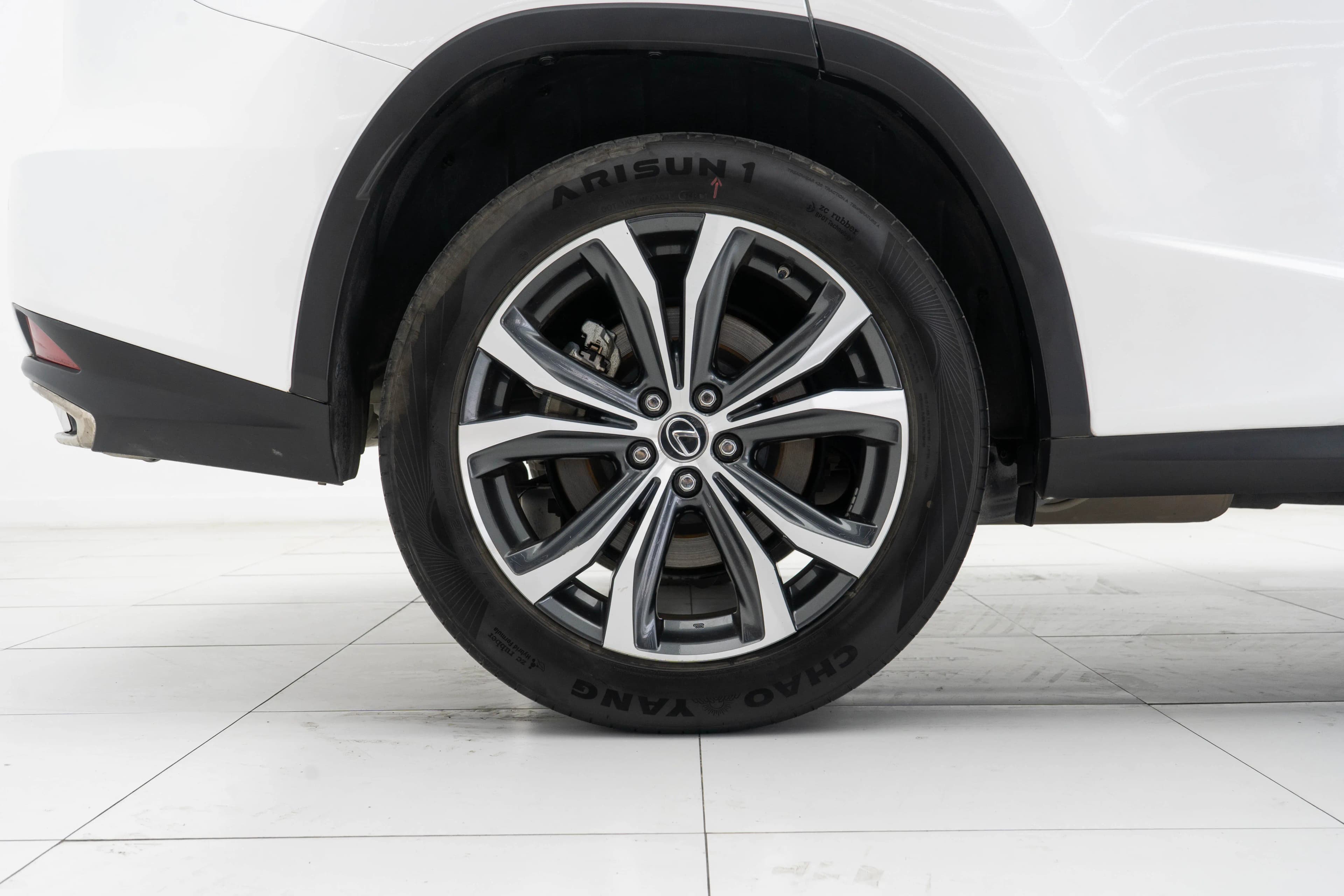 Lexus RX 2022 г. 113662 км. — фото 9