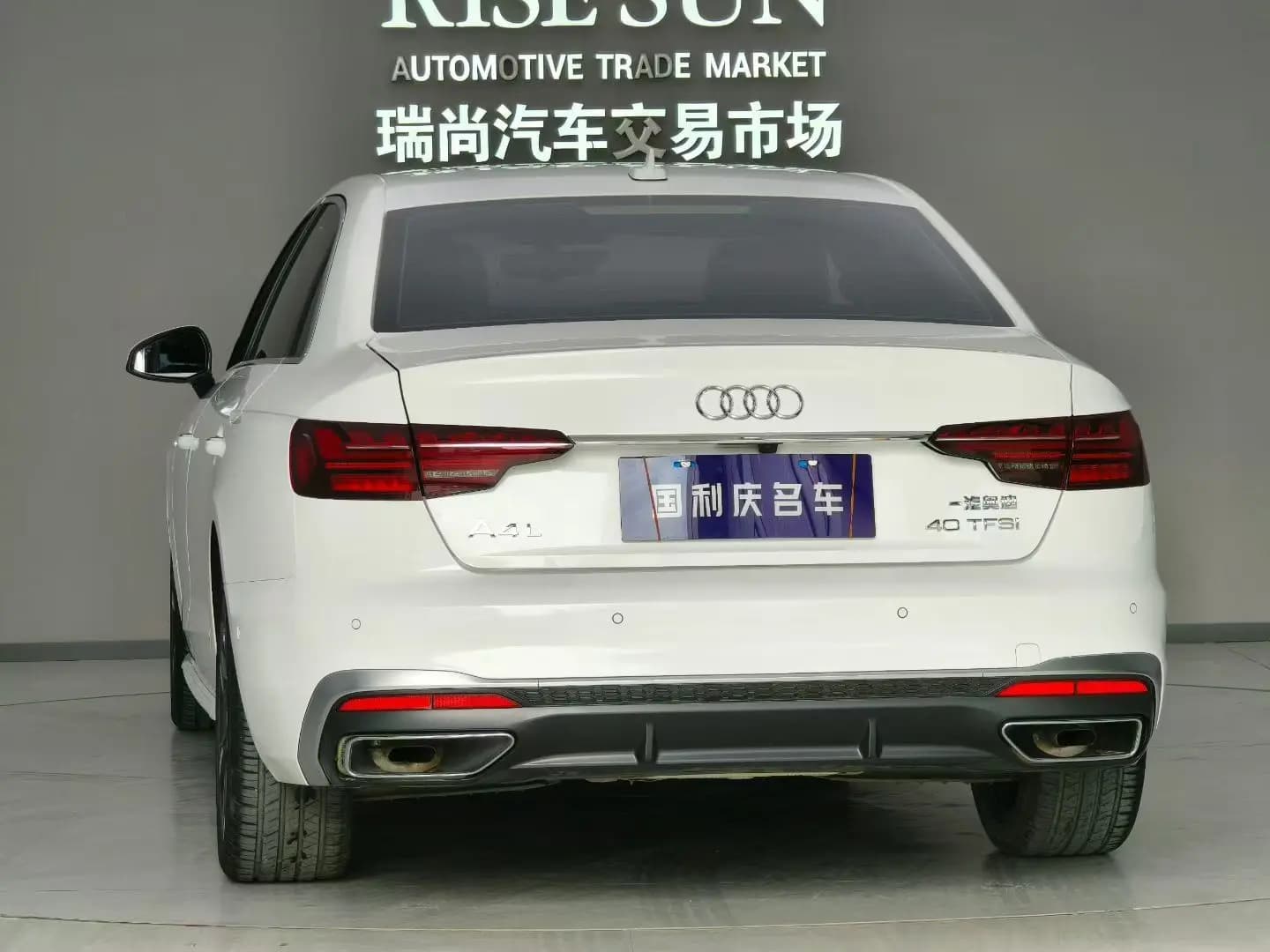 Audi A4L 2021 г. 118331 км. — фото 4