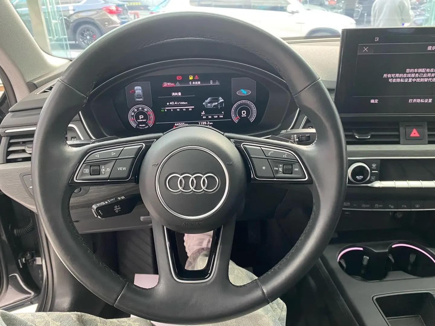 Audi A4L 2022 г. 44627 км. — фото 11