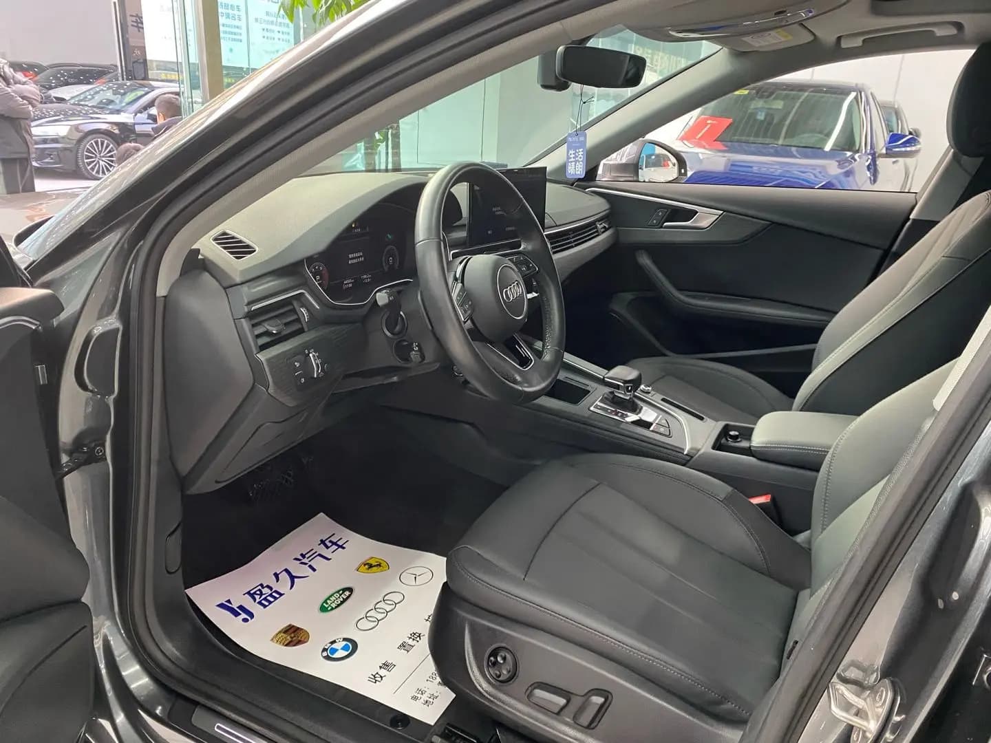 Audi A4L 2022 г. 44627 км. — фото 13