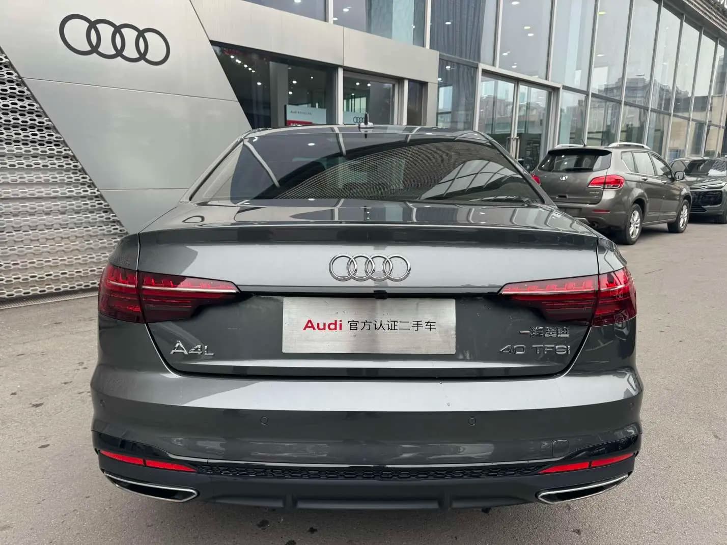 Audi A4L 2022 г. 44125 км. — фото 5