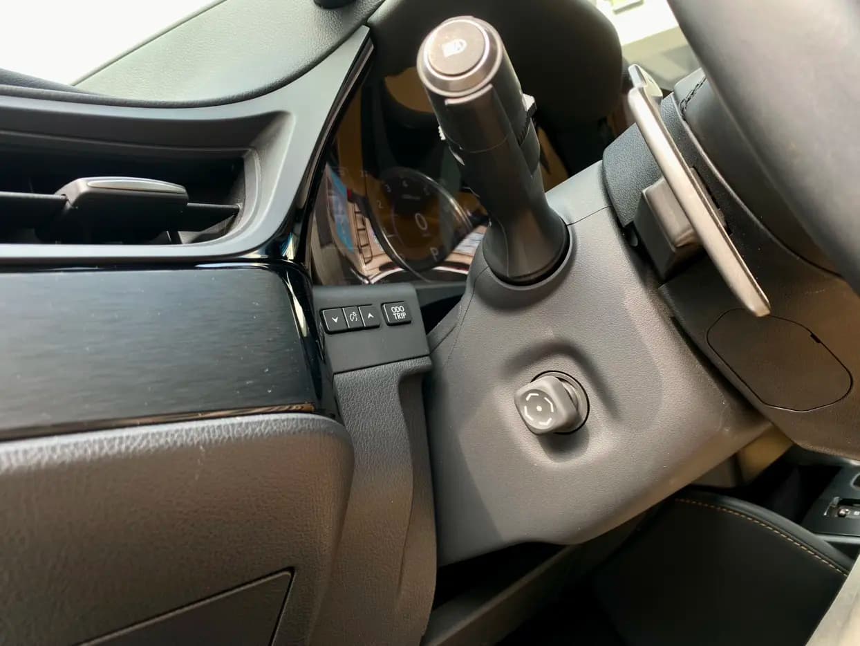 Lexus ES 2024 г. 21020 км. — фото 6