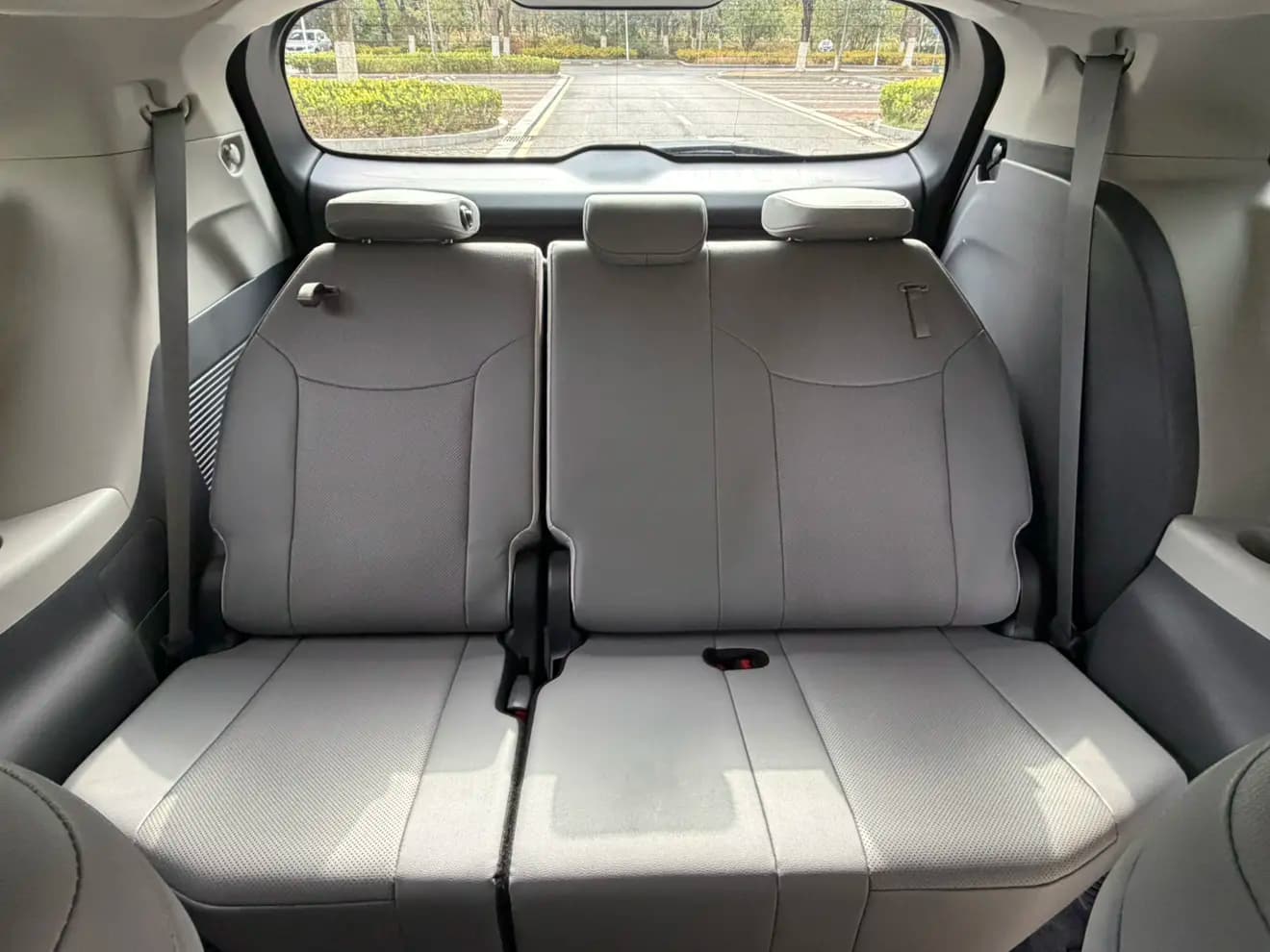 Toyota Sienna 2022 г. 50021 км. — фото 21