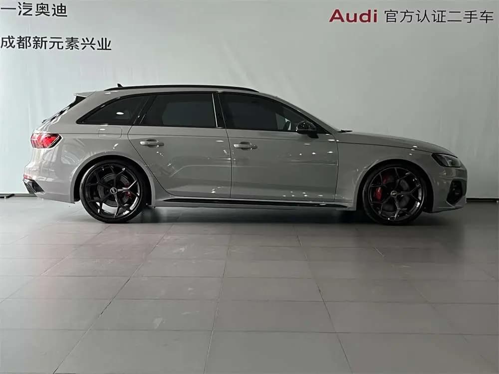 Audi RS 4 2024 г. 16652 км. — фото 5