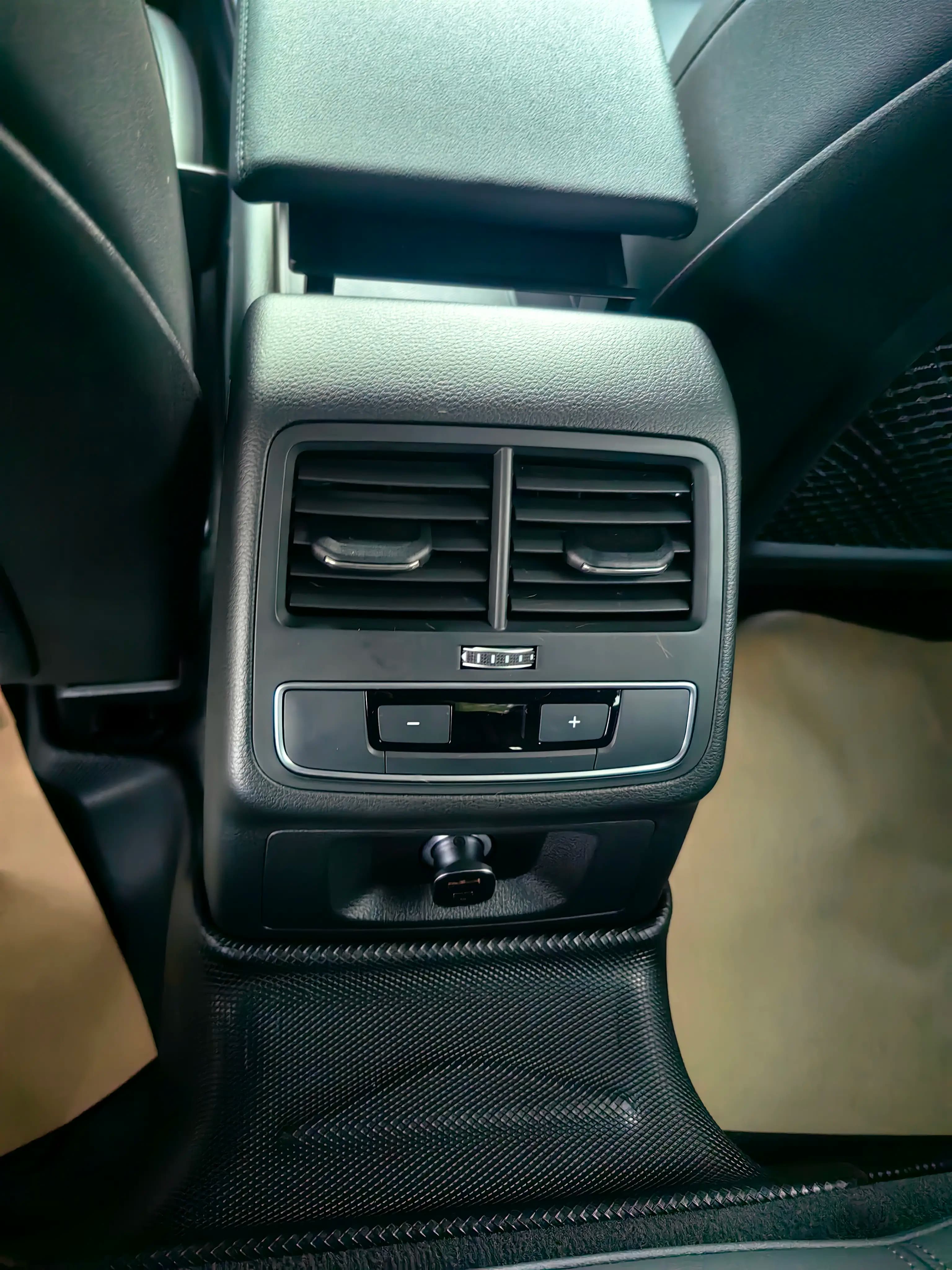 Audi A5 2023 г. 63103 км. — фото 7