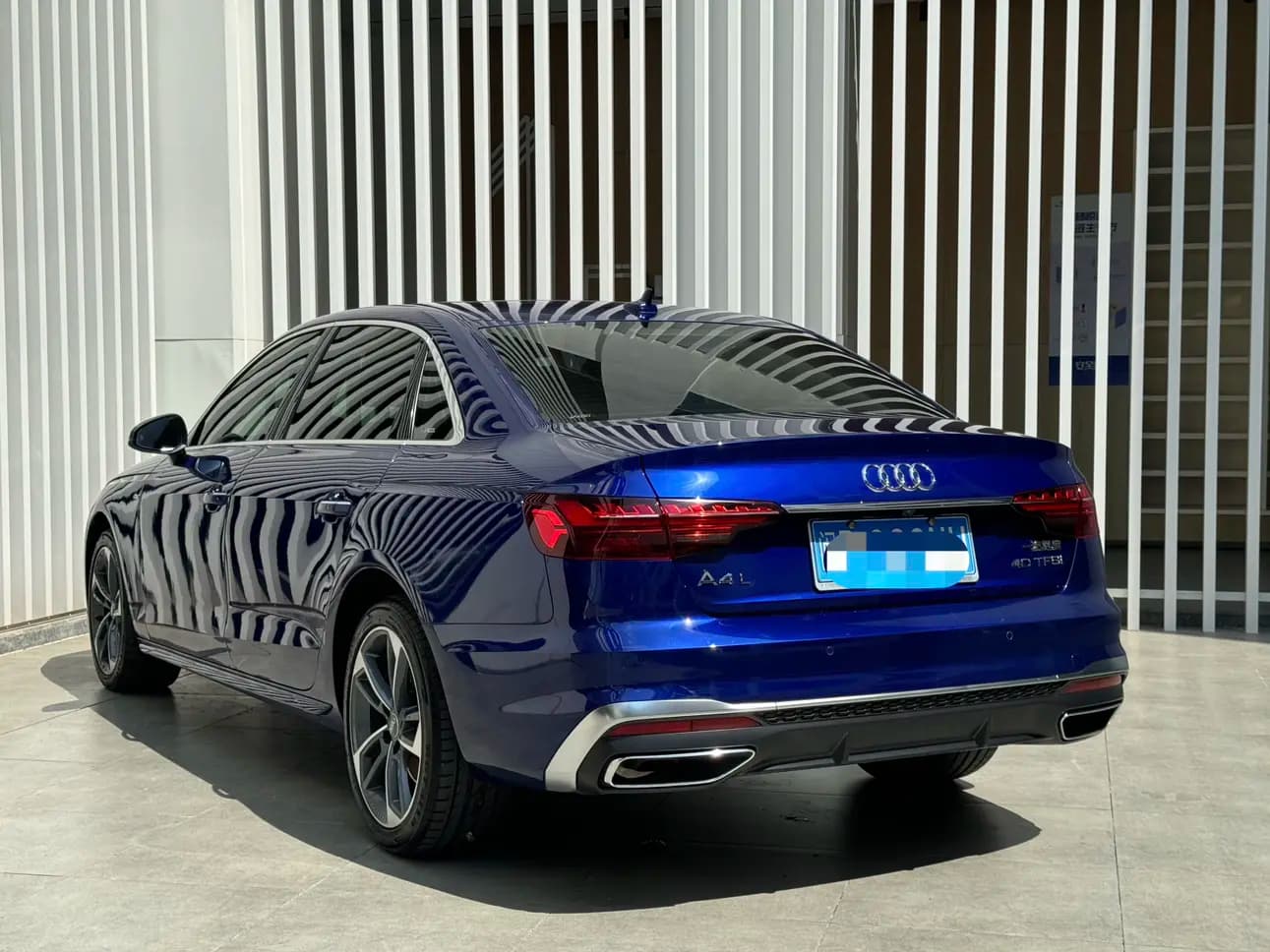 Audi A4L 2021 г. 71013 км. — фото 4