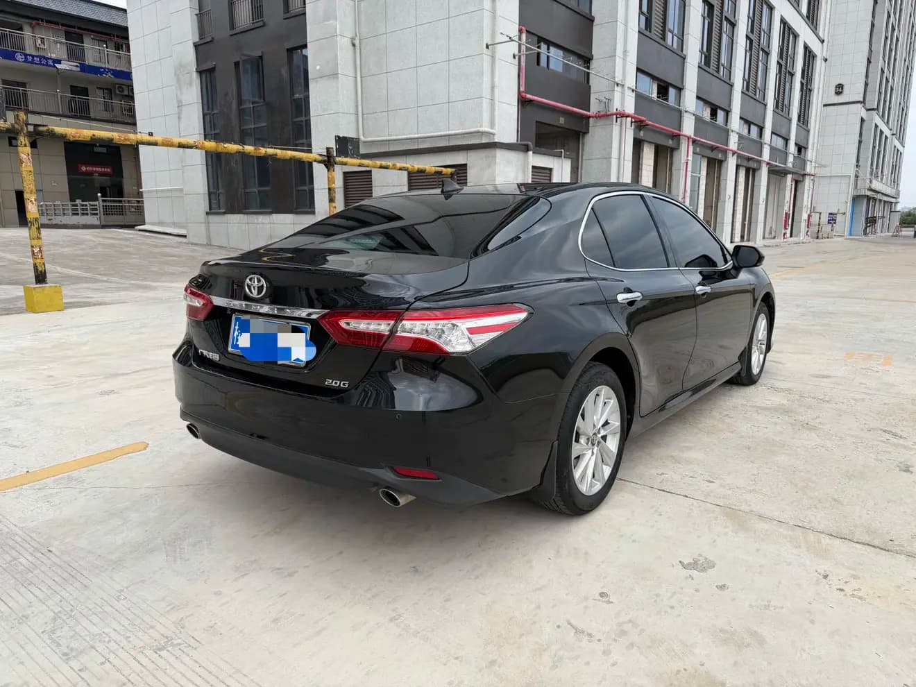 Toyota Camry 2022 г. 34082 км. — фото 6