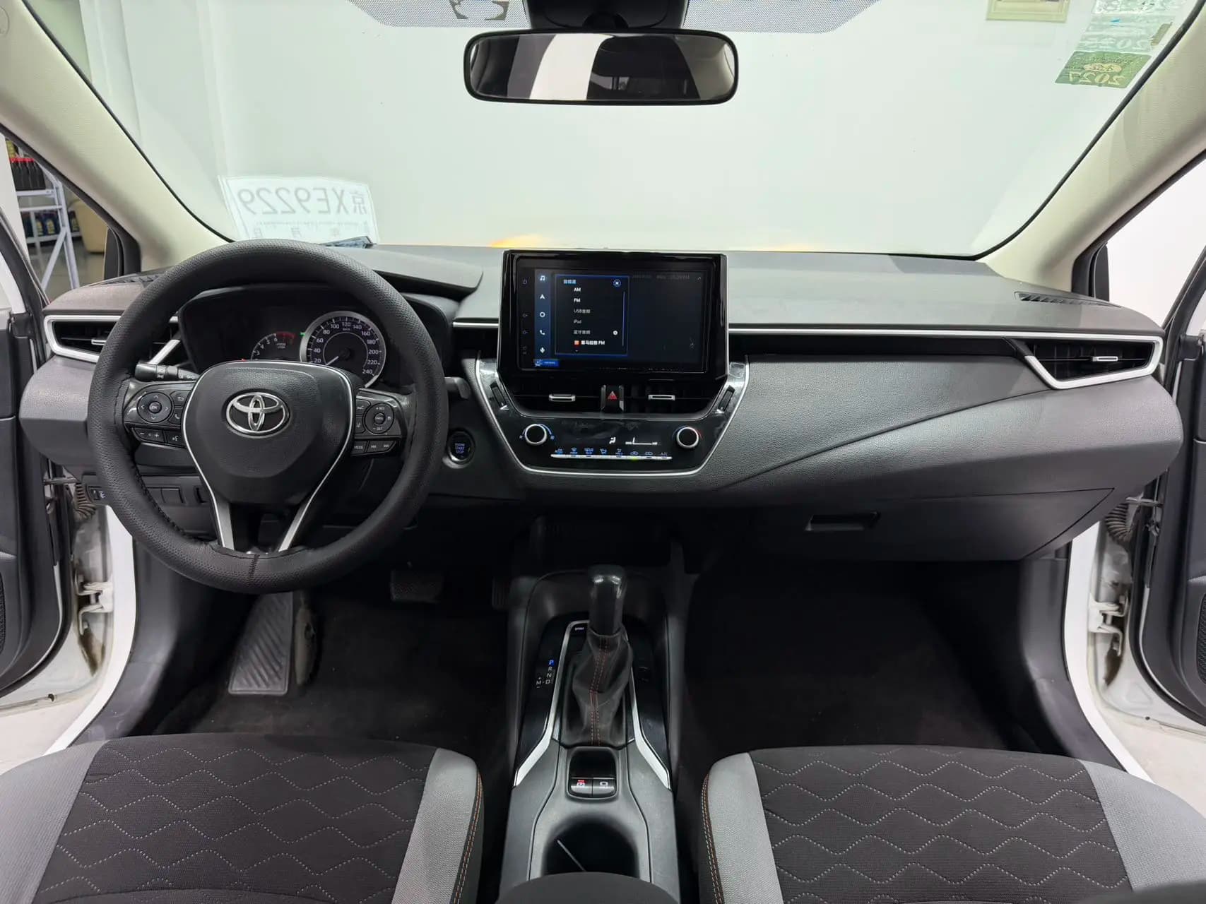 Toyota Corolla 2021 г. 45113 км. — фото 12
