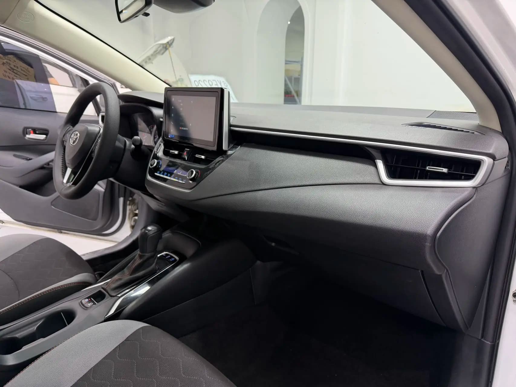 Toyota Corolla 2021 г. 45113 км. — фото 16