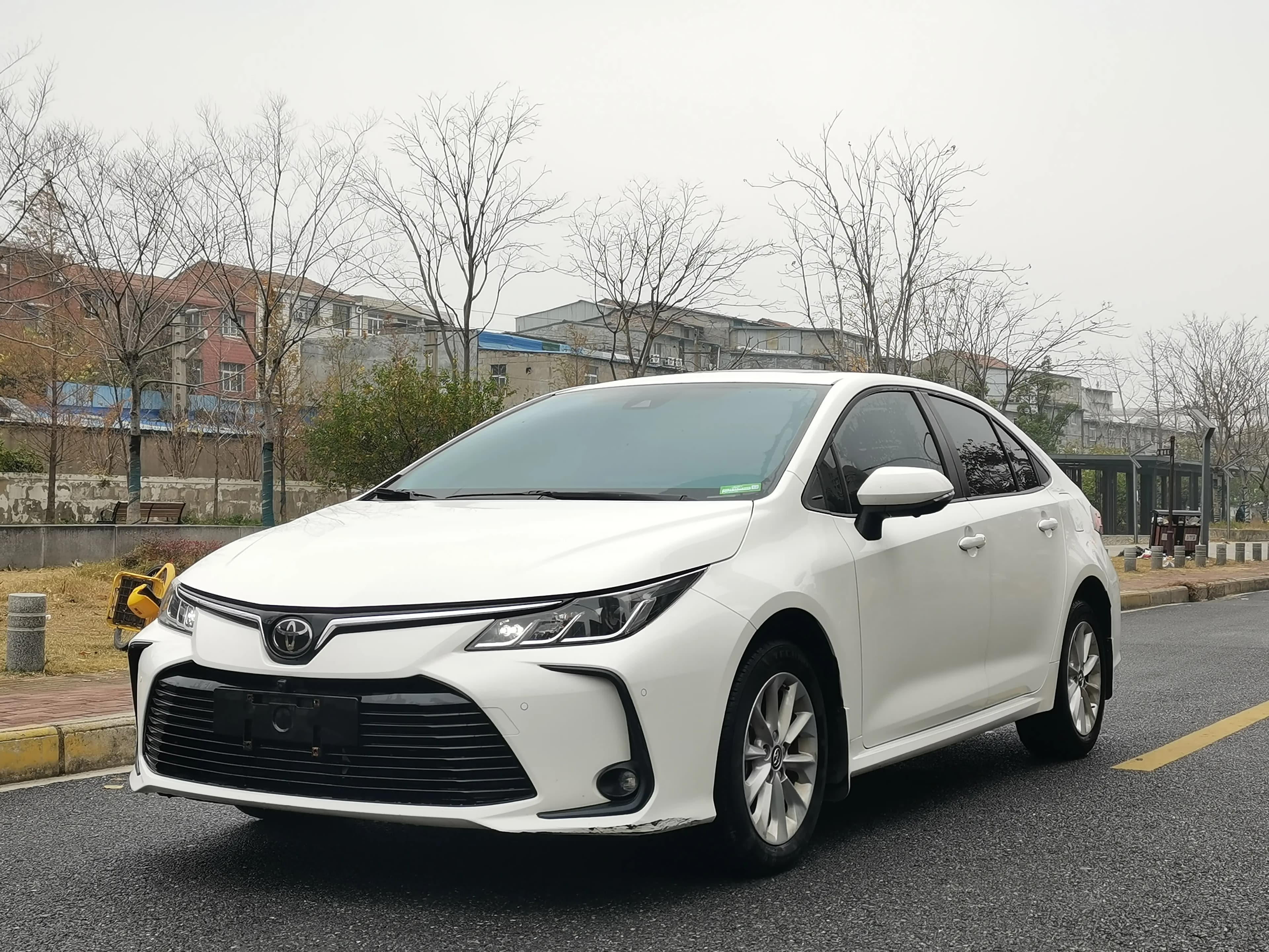 Toyota Corolla 2021 г. 61014 км.