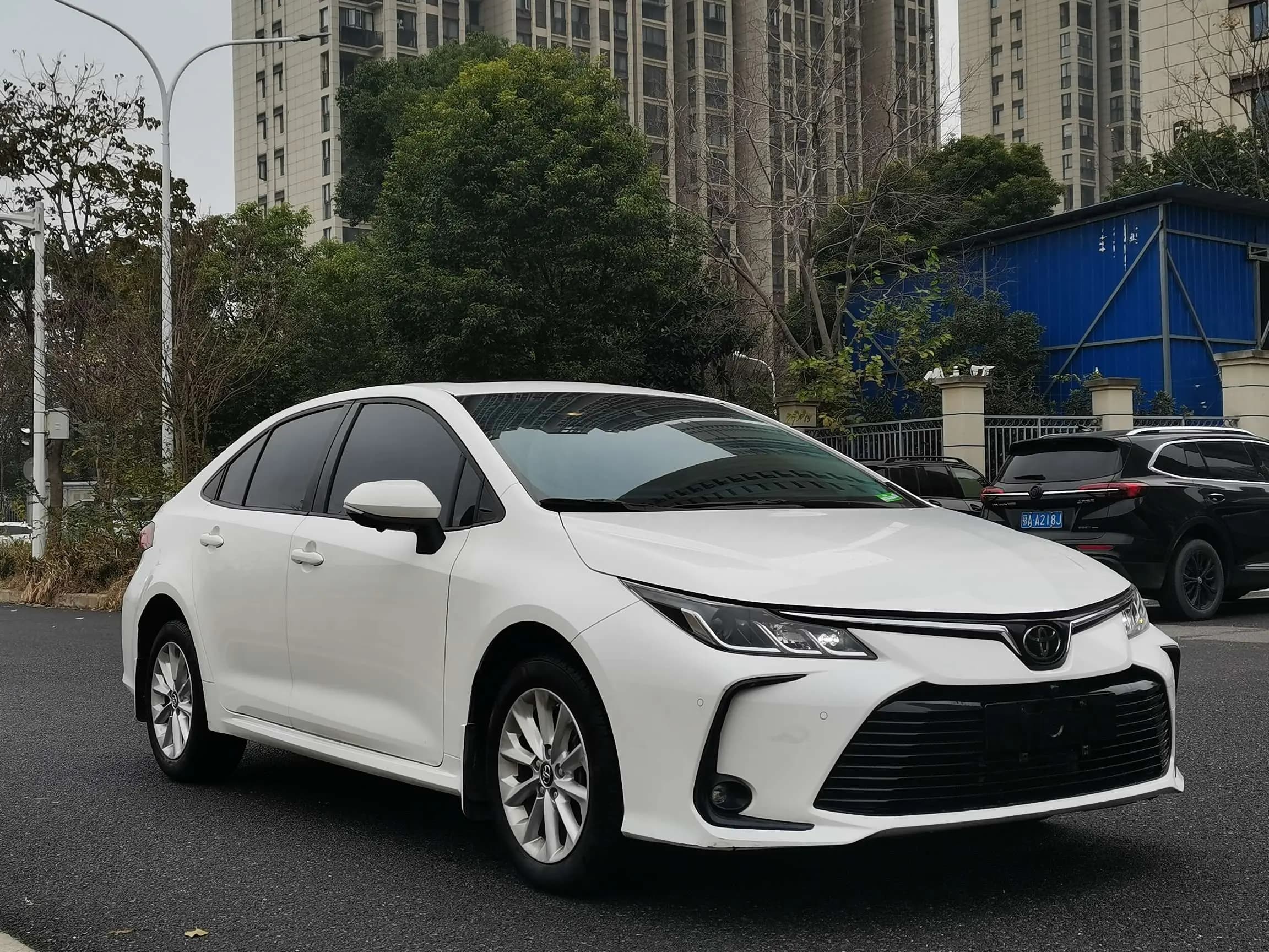 Toyota Corolla 2021 г. 61014 км. — фото 3