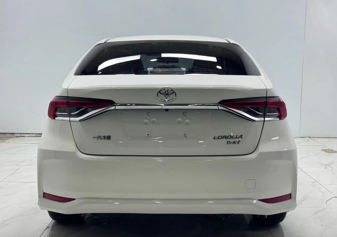 Toyota Corolla 2022 г. 7016 км. — фото 5