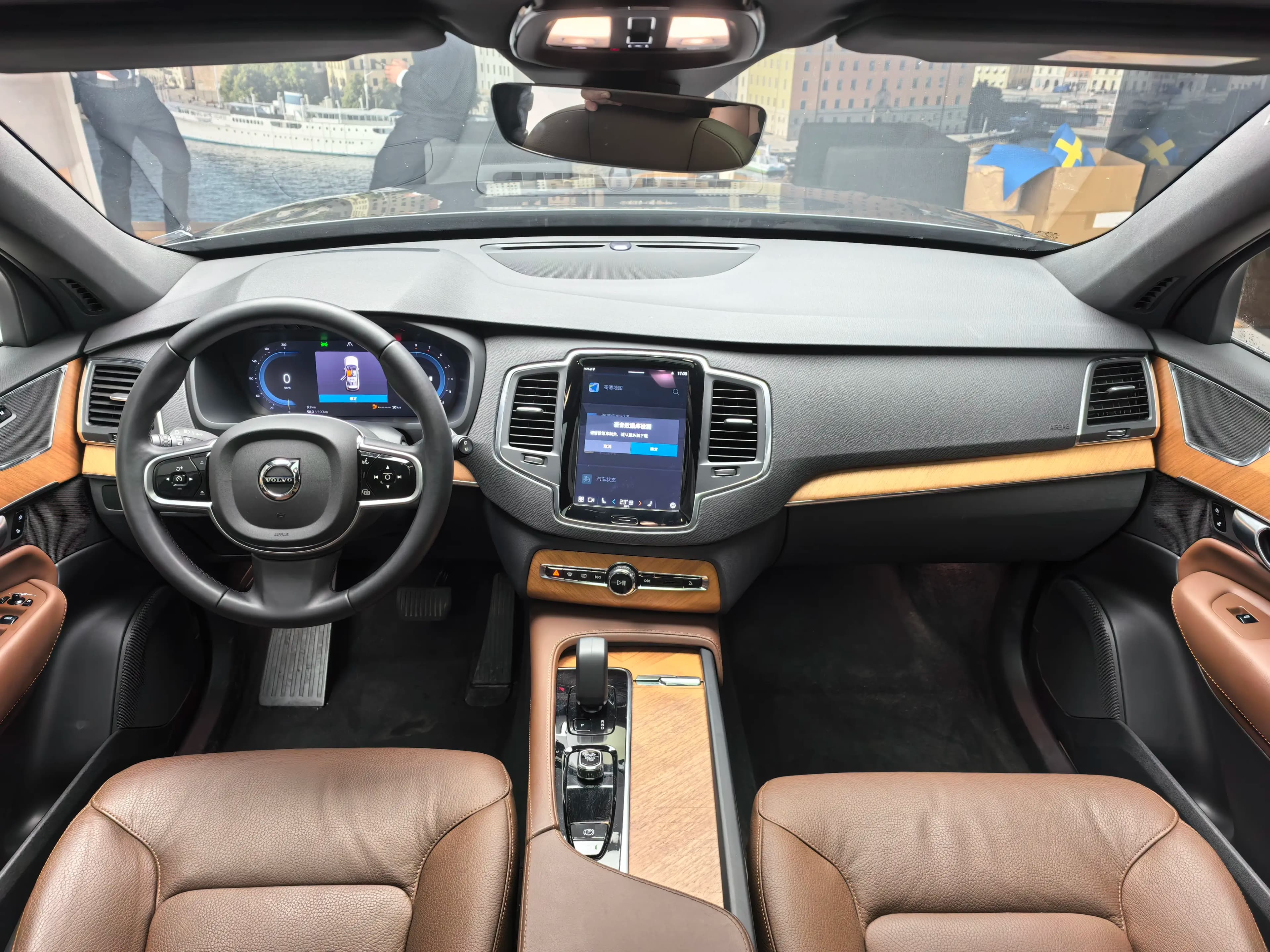 Volvo XC90 2024 г. 20083 км. — фото 12