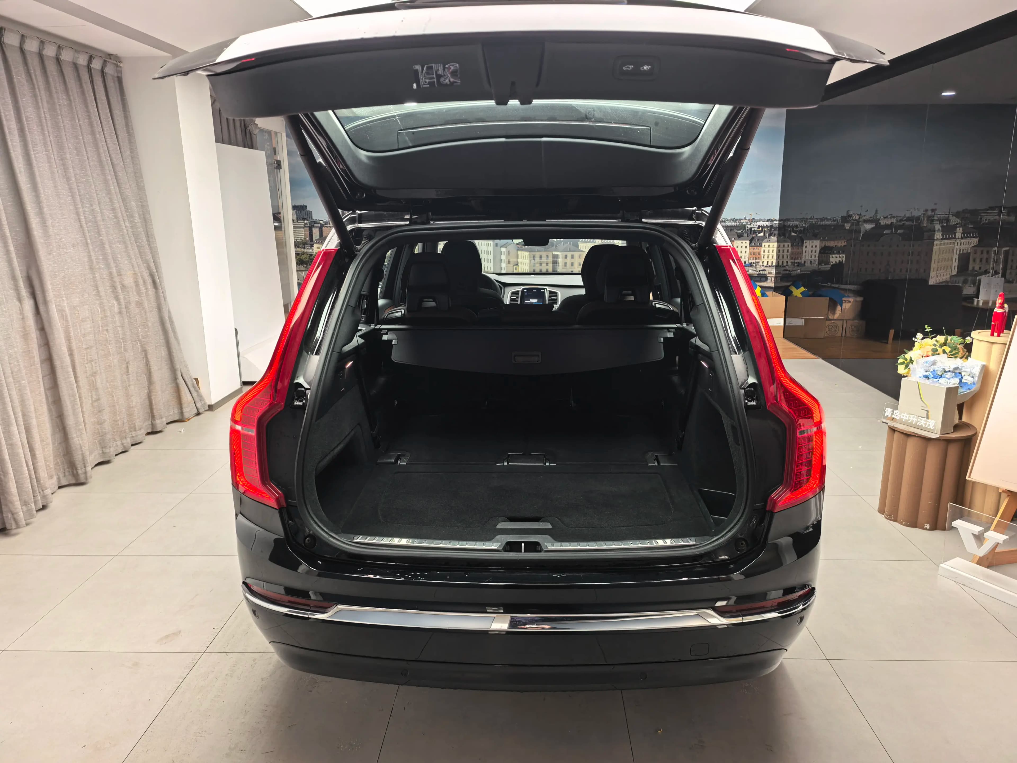 Volvo XC90 2024 г. 20083 км. — фото 18
