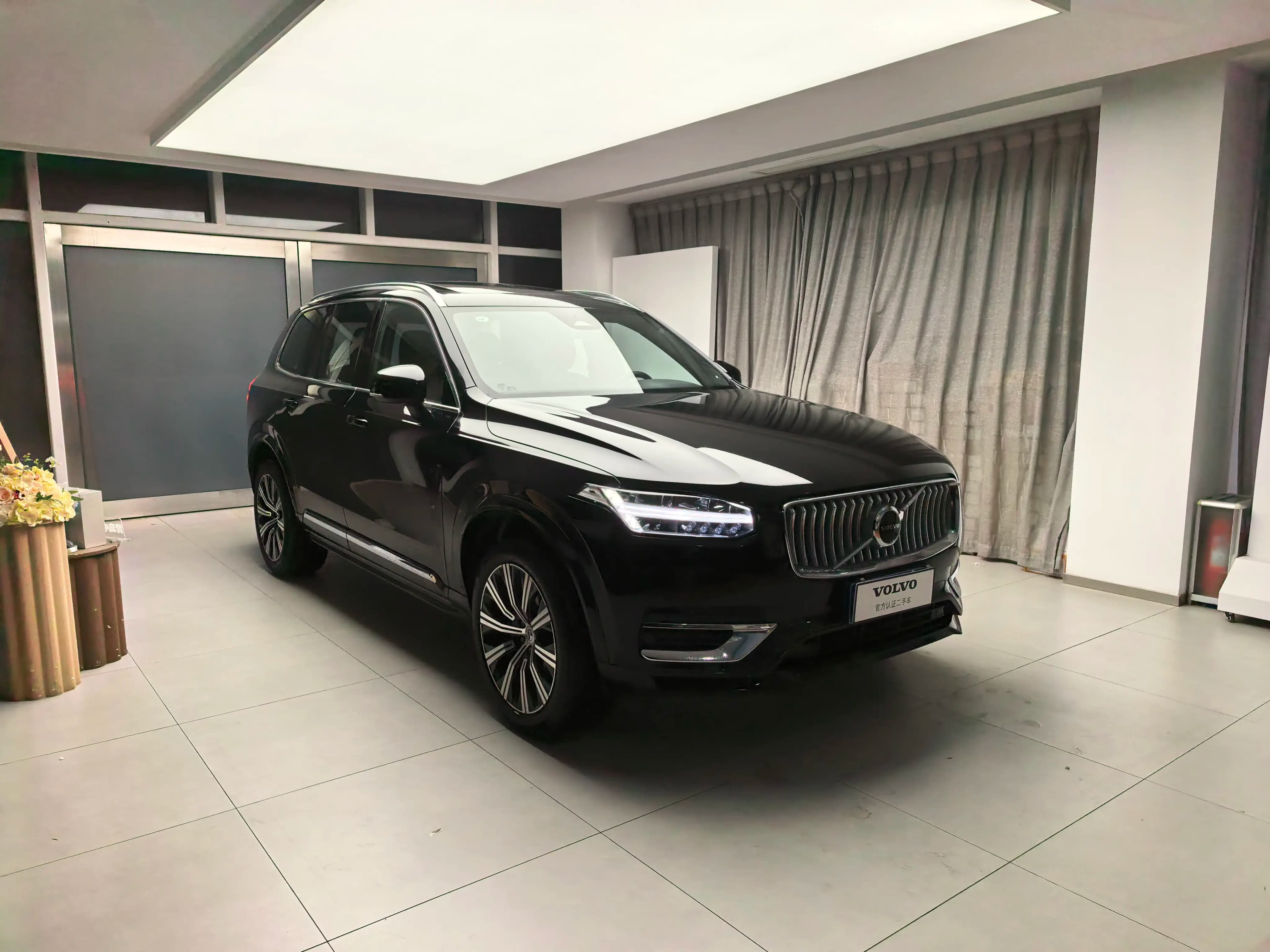 Volvo XC90 2024 г. 20083 км. — фото 3
